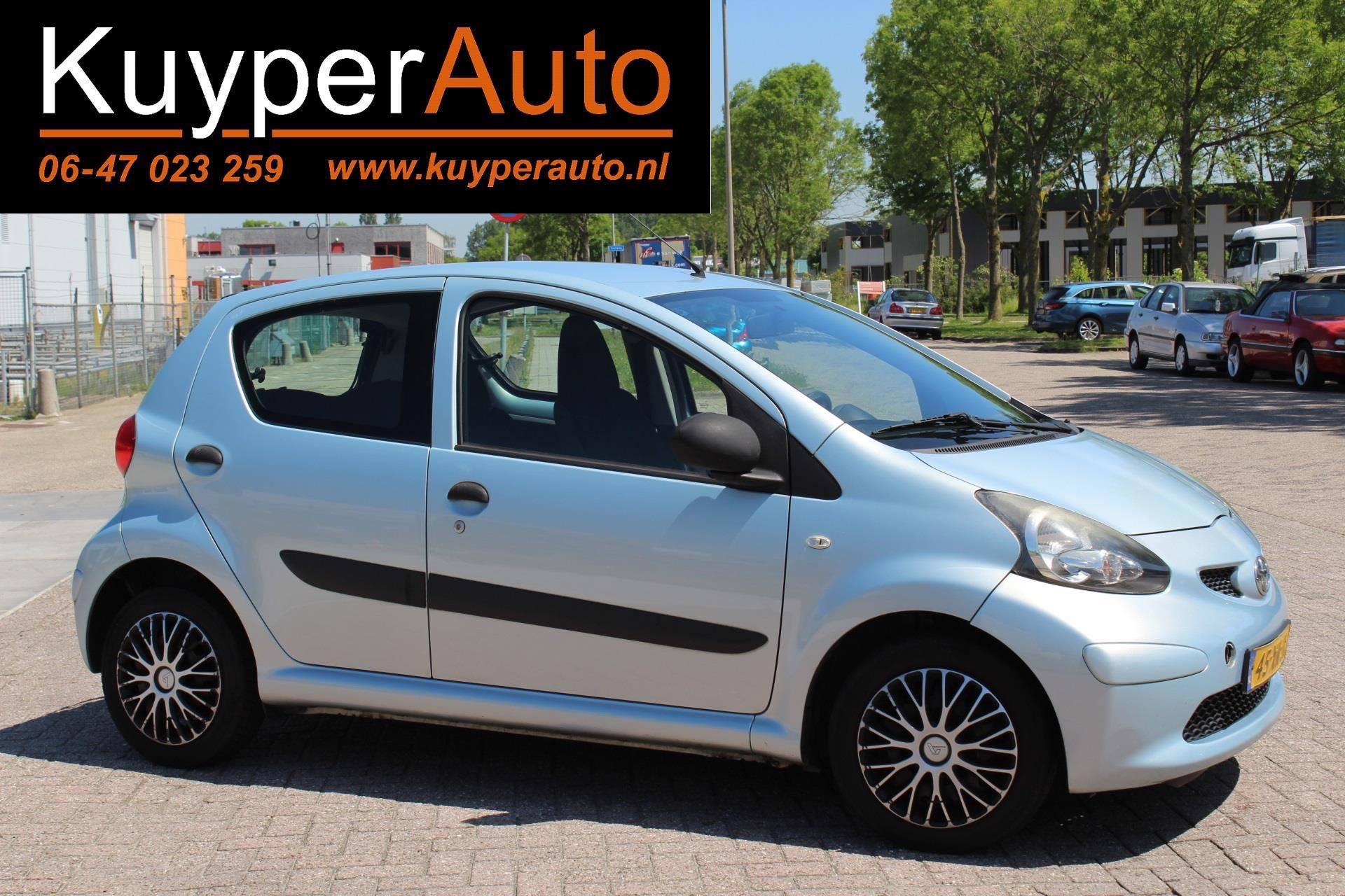 Toyota Toyota Aygo 1.0-12V nap 5 drs 2007 - voorkant