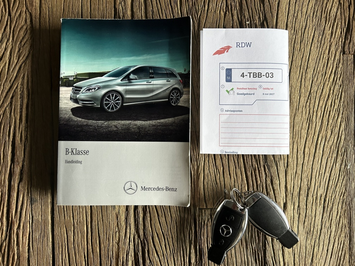 Foto van Mercedes-Benz B 200