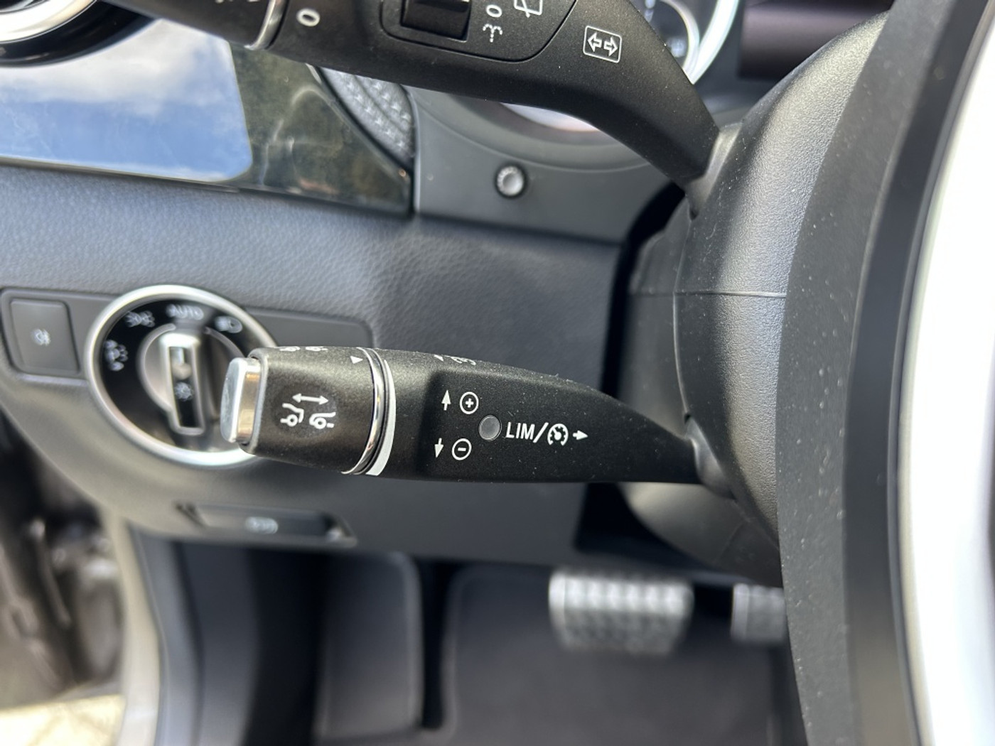 Foto van Mercedes-Benz B 200