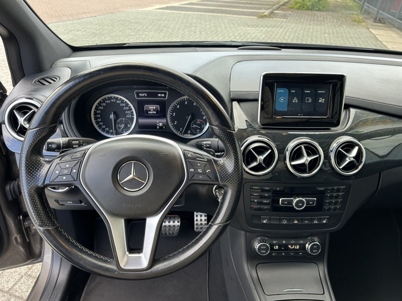Foto van Mercedes-Benz B 200