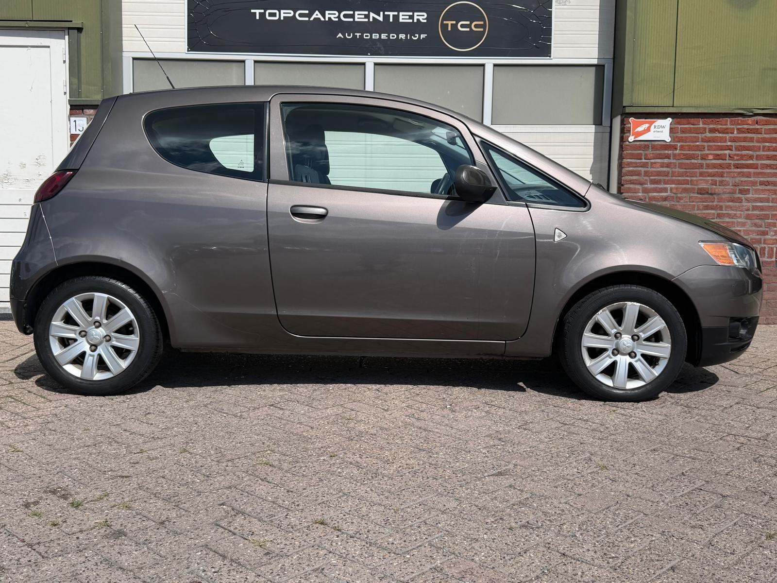 Foto van Mitsubishi Mitsubishi Colt