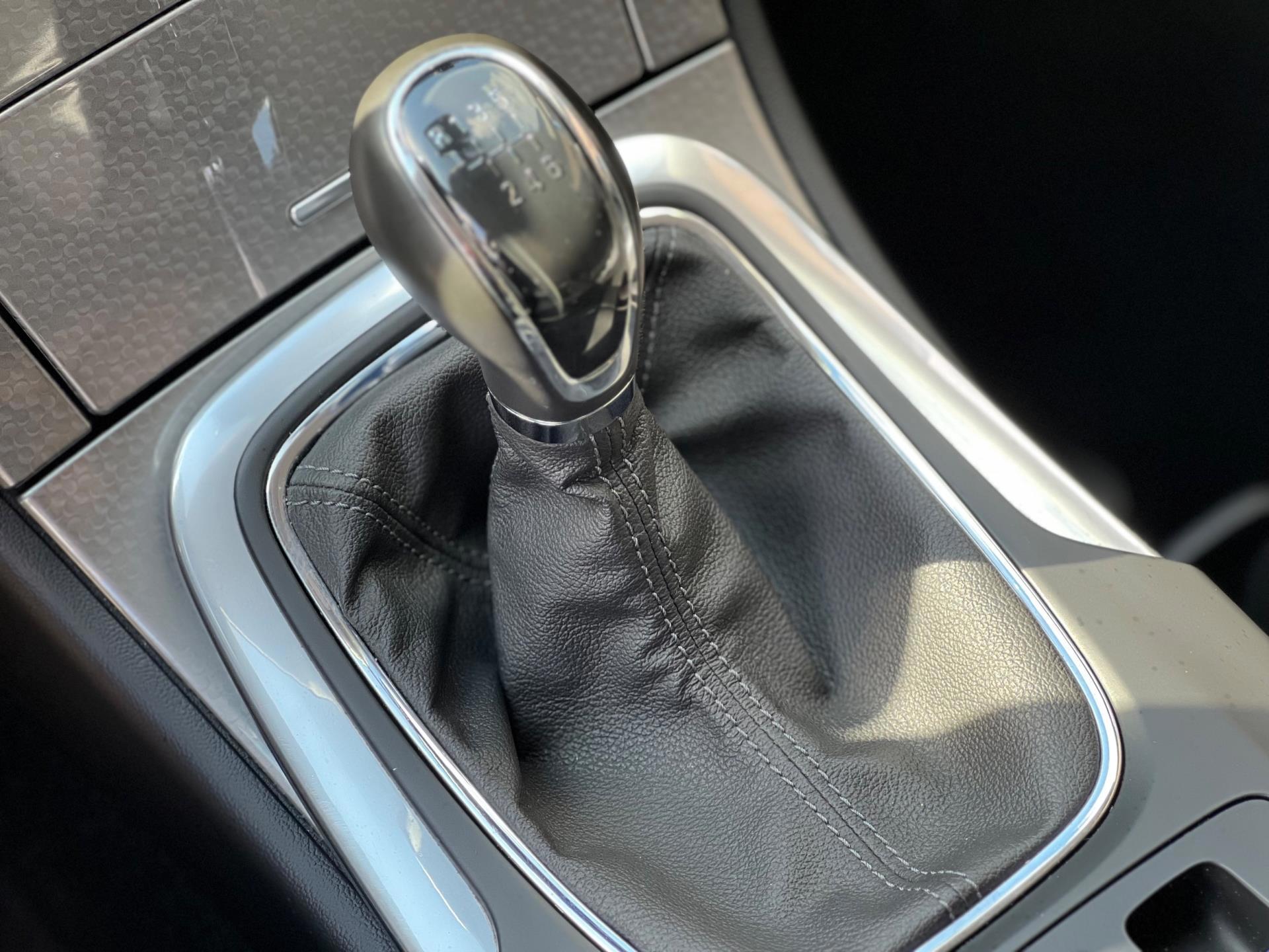 Foto van Opel Insignia Limousine HB