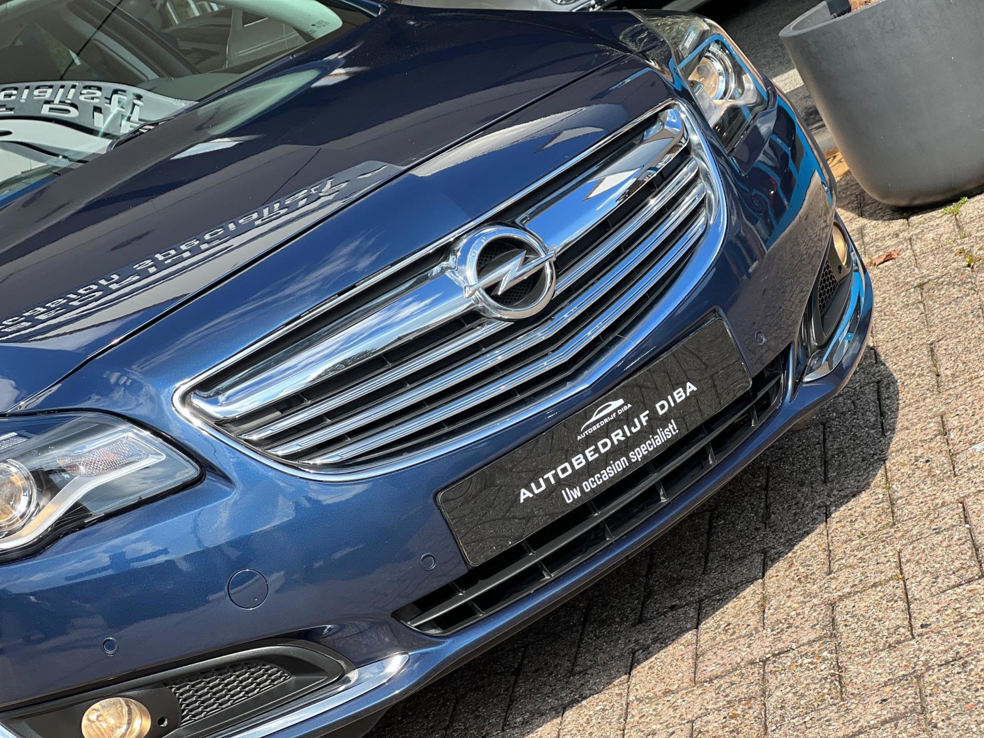 Foto van Opel Insignia Limousine HB