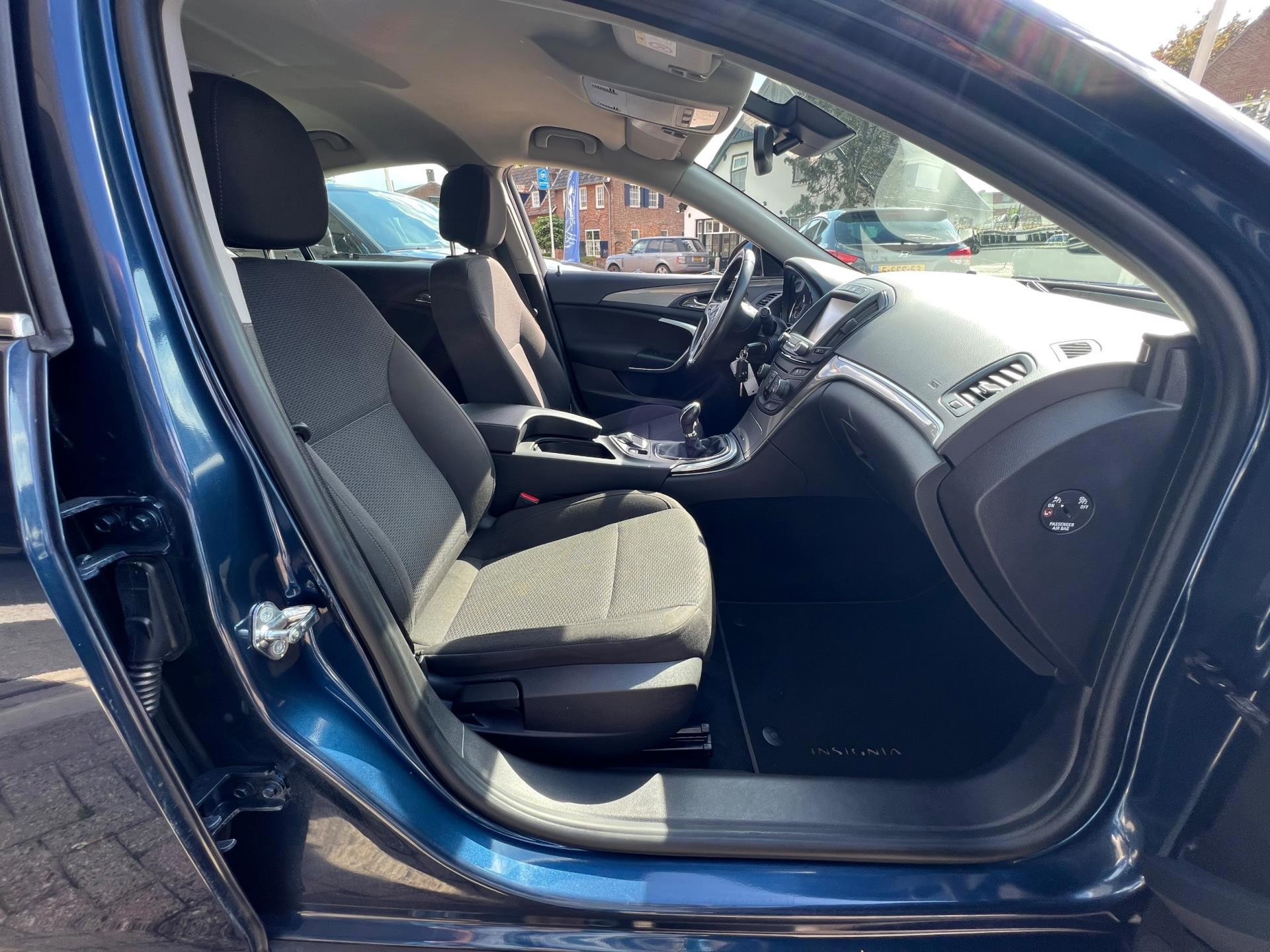 Foto van Opel Insignia Limousine HB