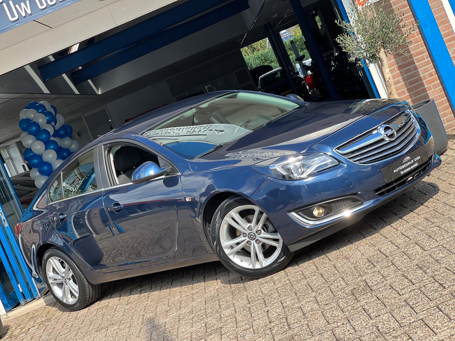Foto van Opel Insignia Limousine HB