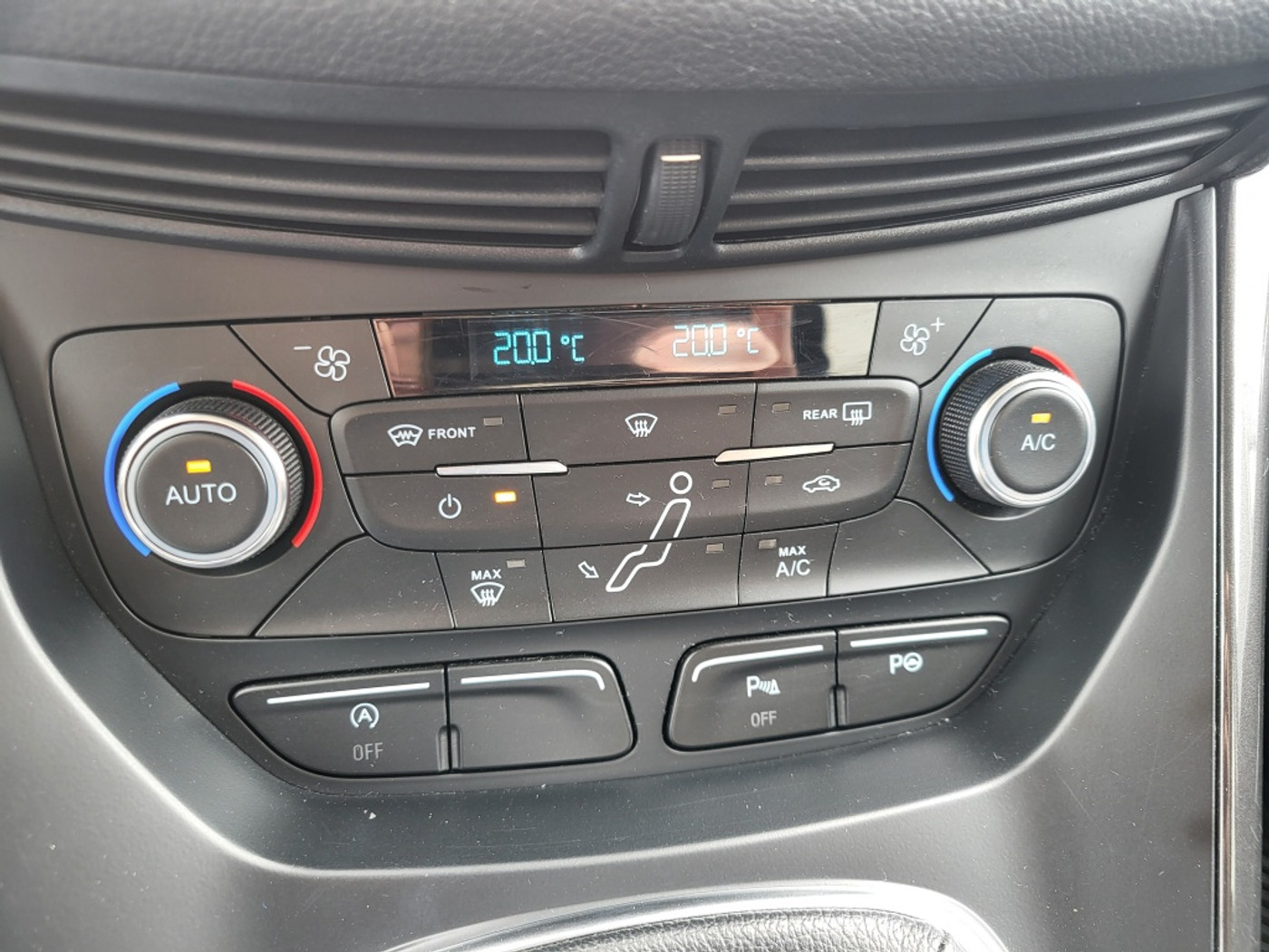 Foto van Ford Grand C-max