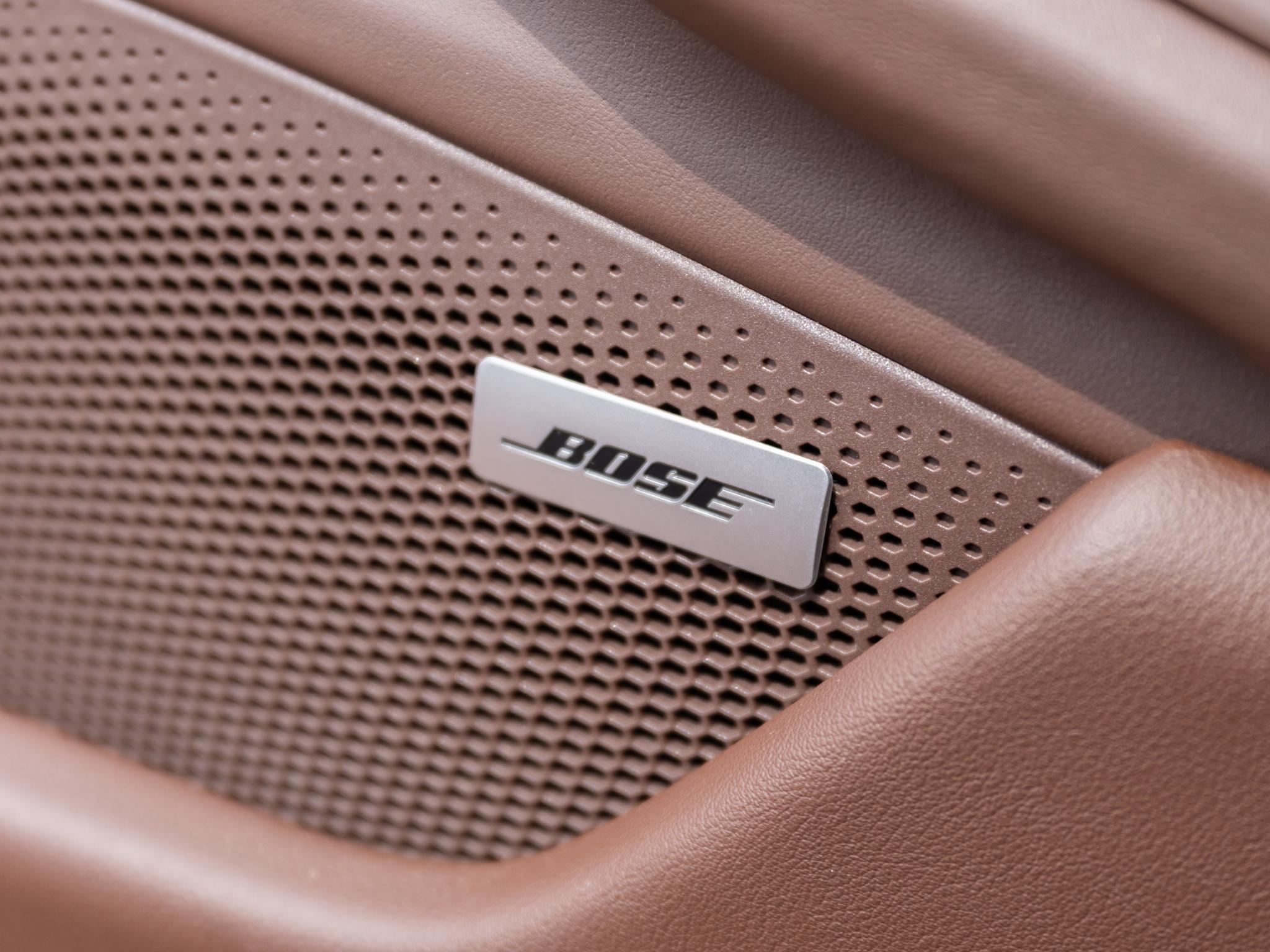 Foto van Porsche Taycan Turbo