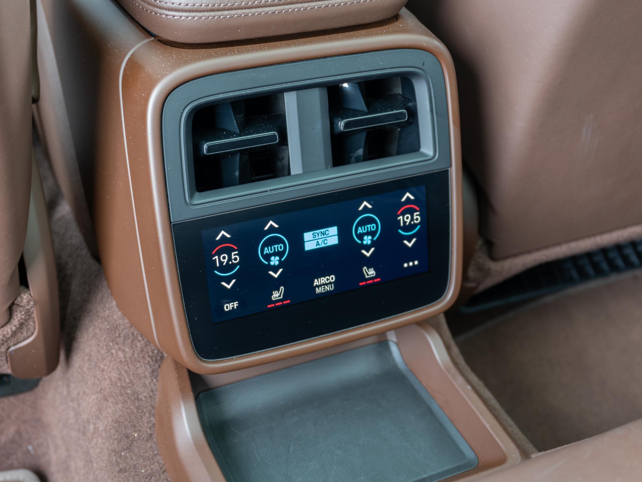 Foto van Porsche Taycan Turbo