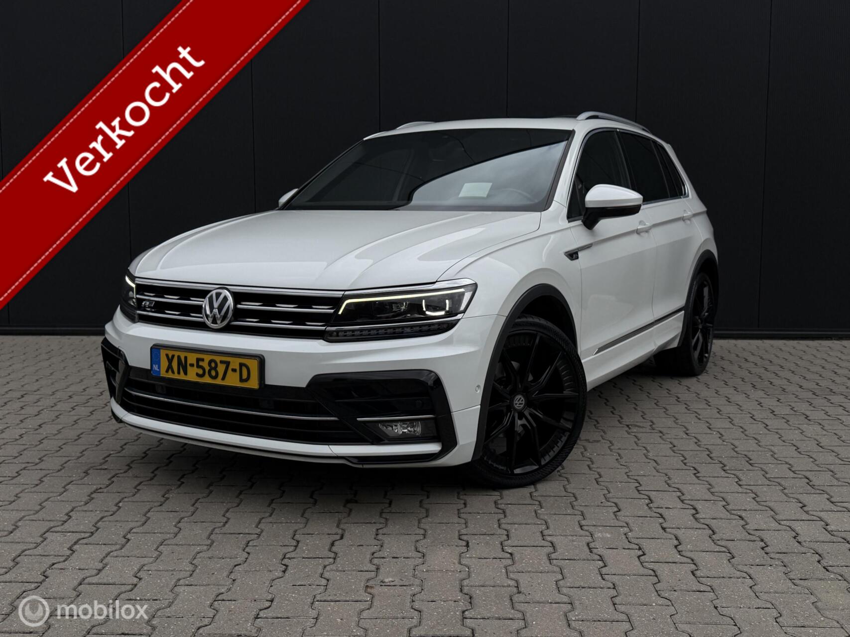 Volkswagen Tiguan 1.5 TSI 3x R Line/Pano/Headup/ACC/Virtual/Vol! 2019 - voorkant