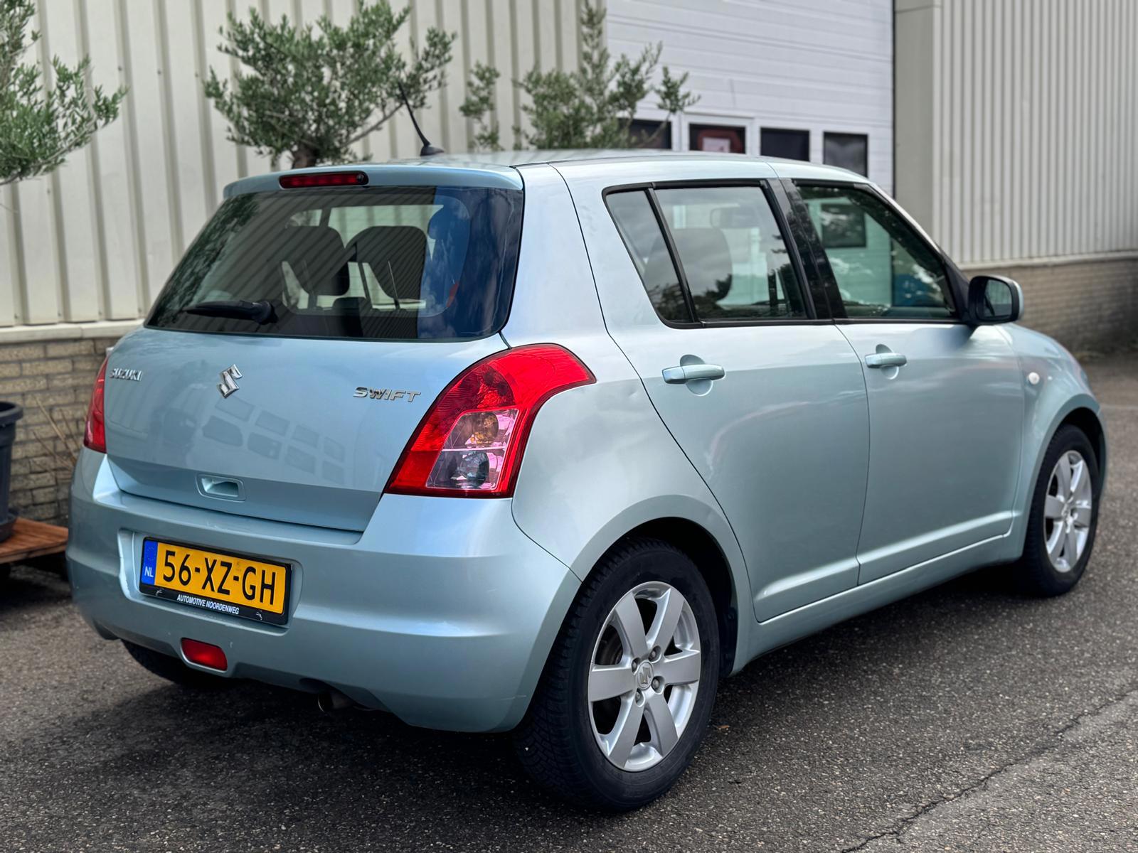 Foto van Suzuki Swift