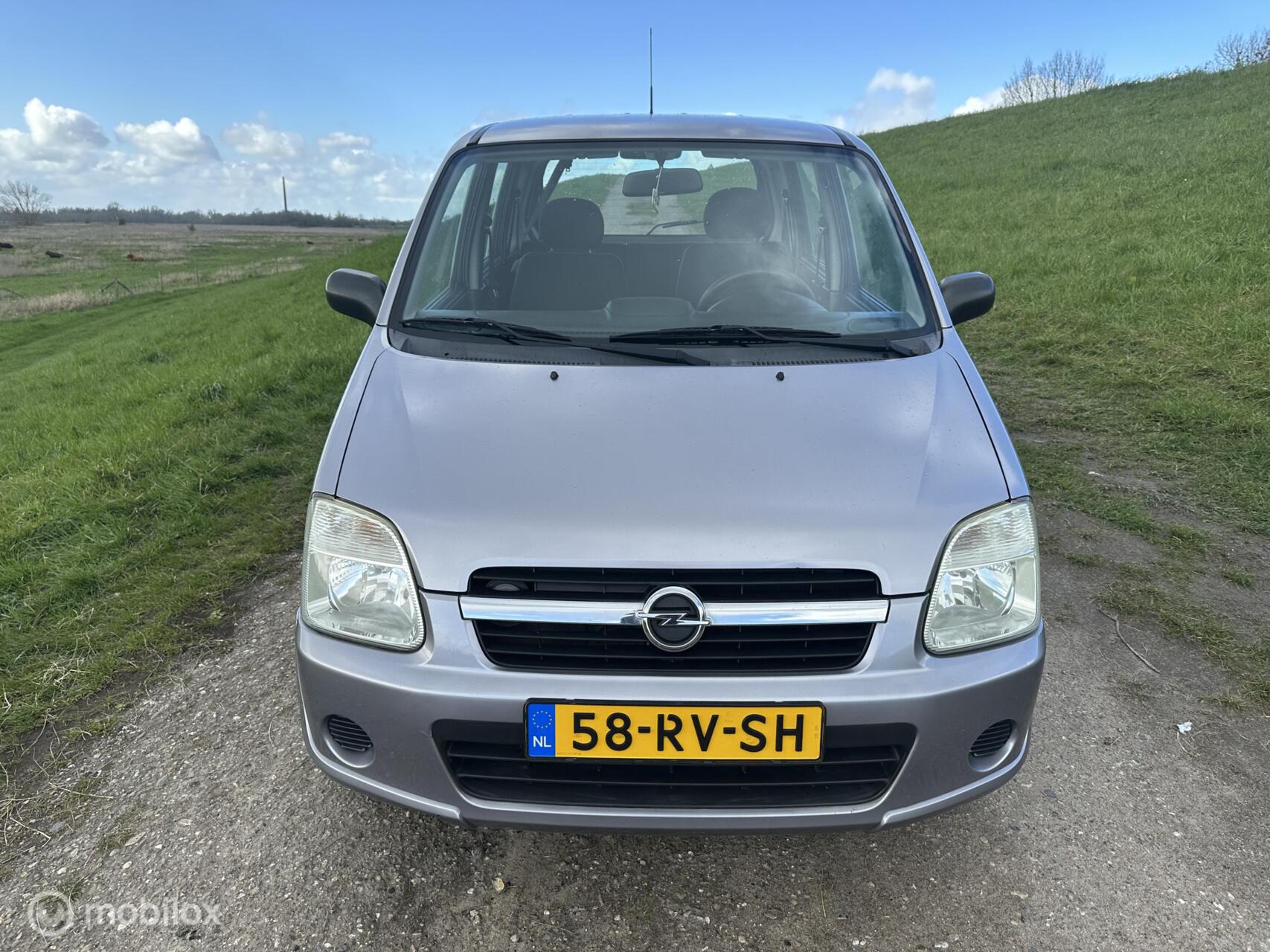 Foto van Opel Agila