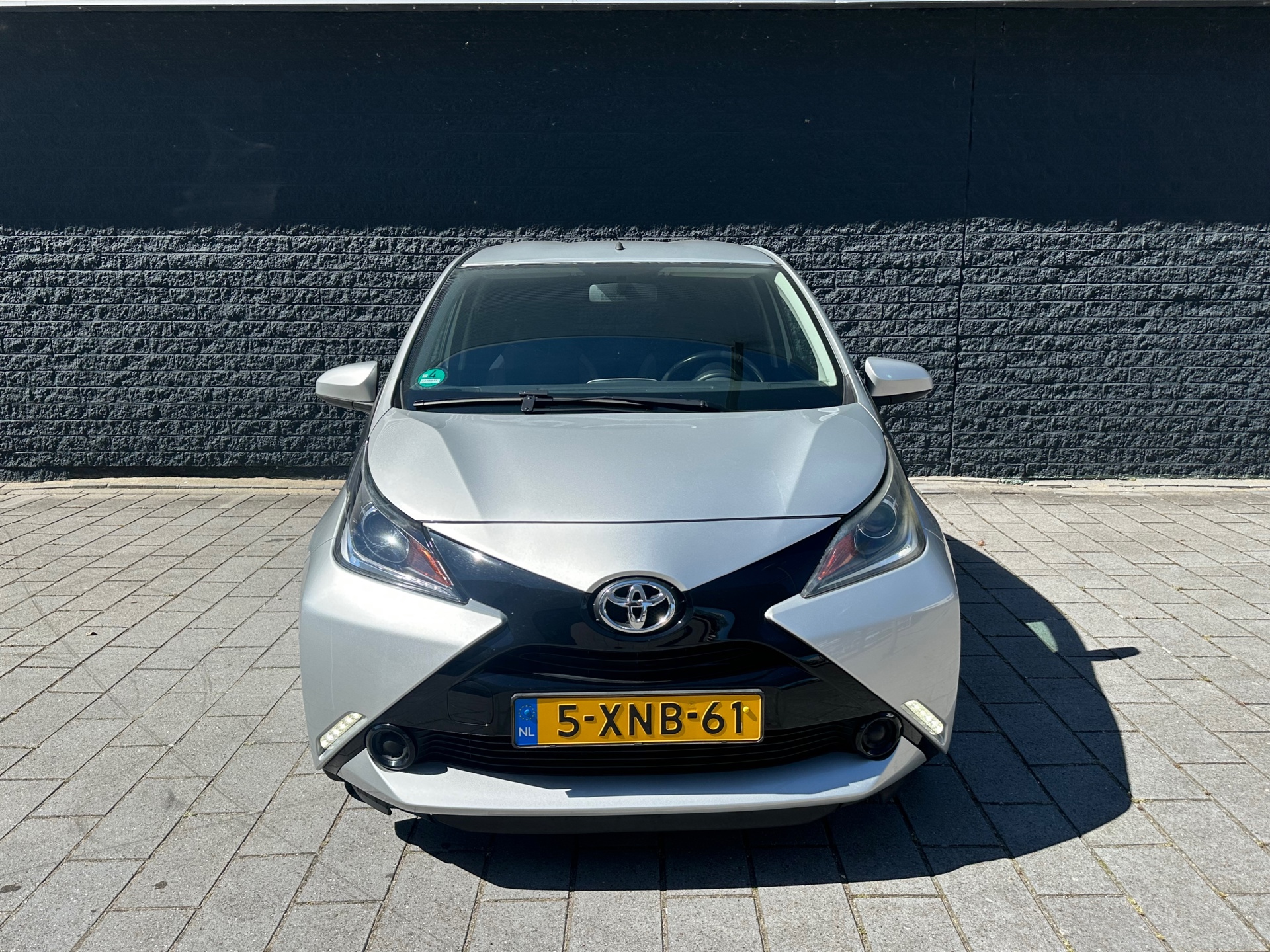 Toyota Toyota Aygo 1.0 VVT-i x-play  airco/zuinig/automaat/Xplay 2014 - voorkant