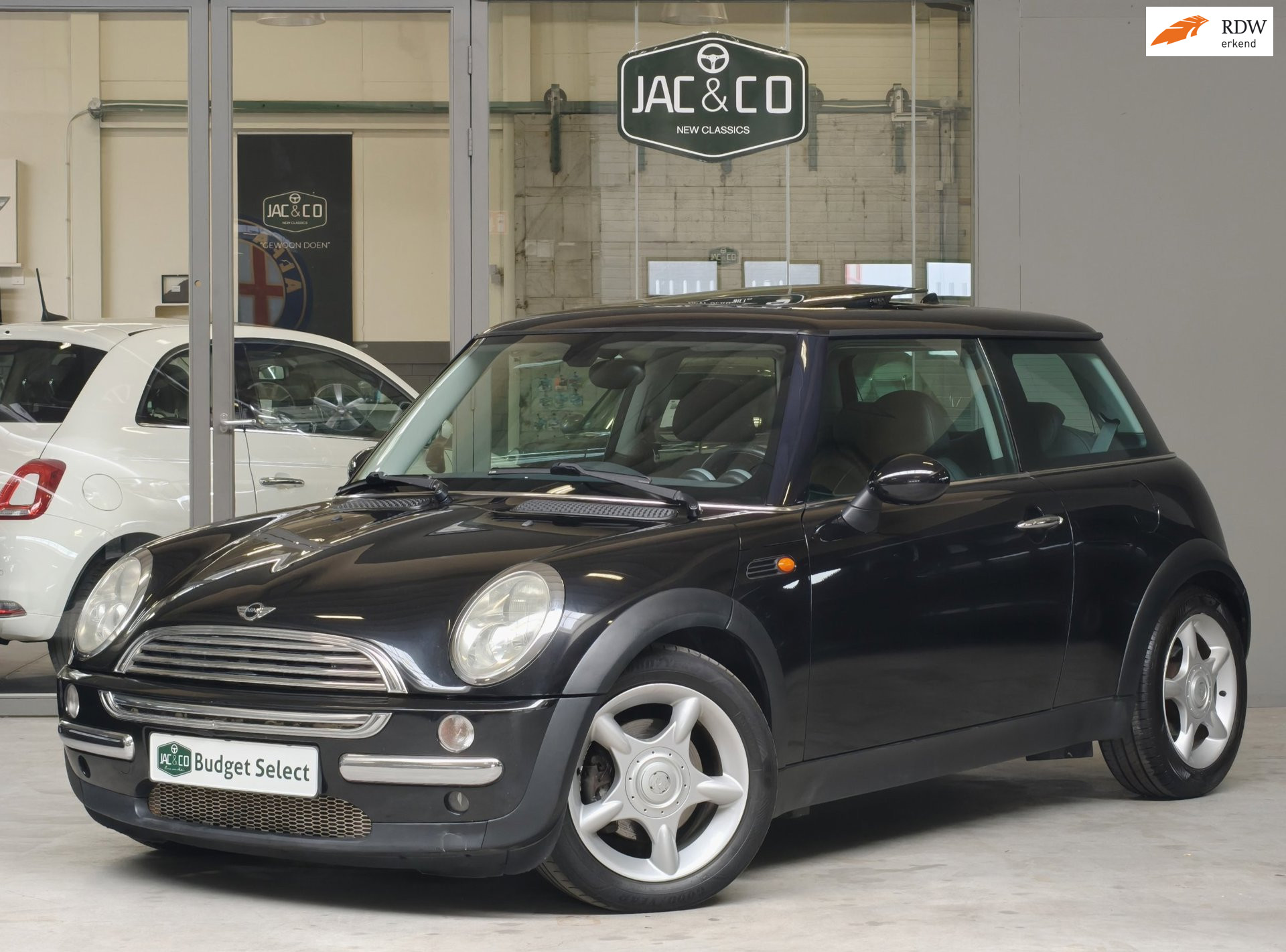 Mini Mini Cooper 1.6 Cooper Chili Automaat 2003 - voorkant