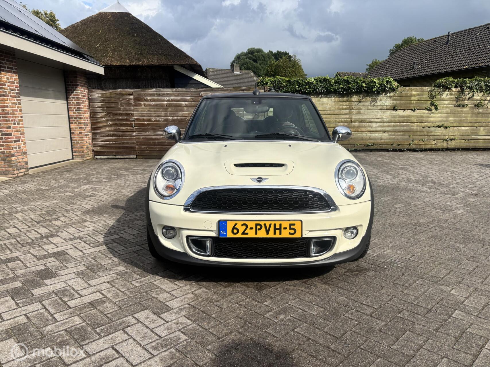 Foto van Mini Cooper S Cabrio