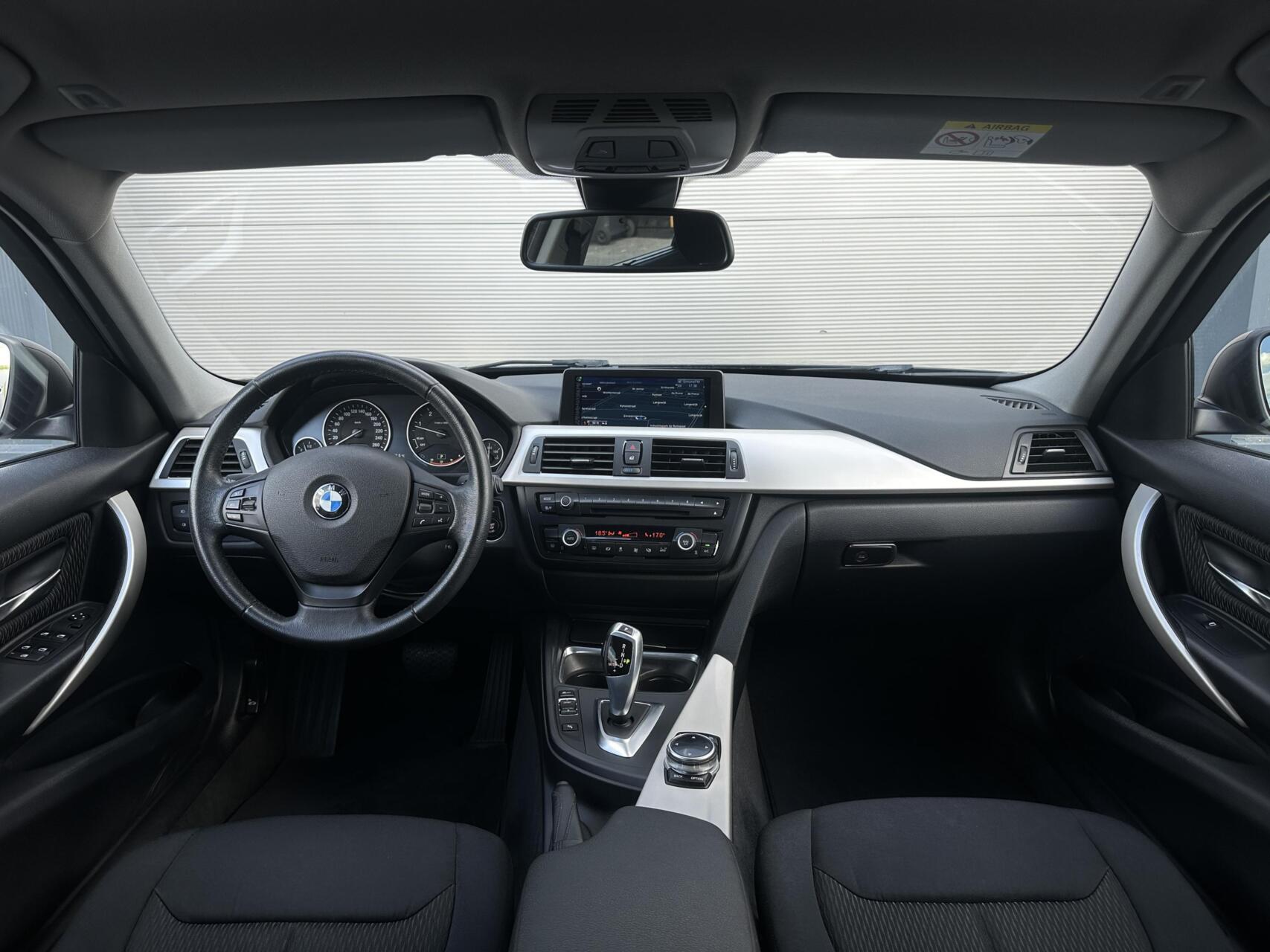 Foto van BMW 318d