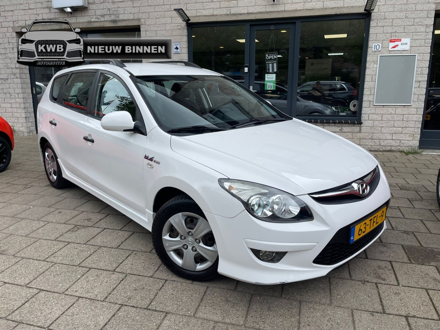 Hyundai I 30cw 1.4i i-Drive Cool Airco Nieuwe apk NAP 2012 - voorkant
