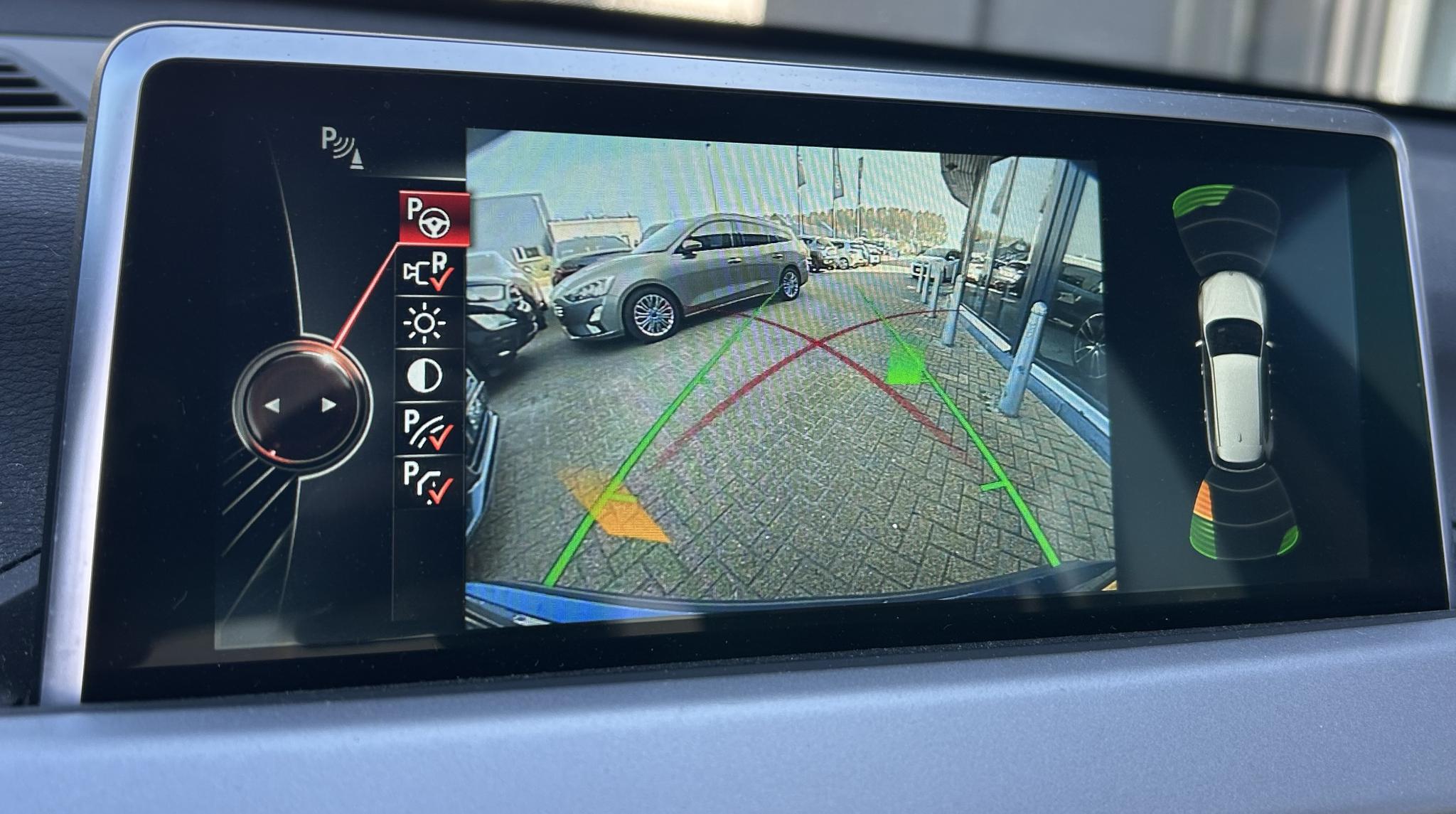 Foto van BMW X1 Sdrive18i