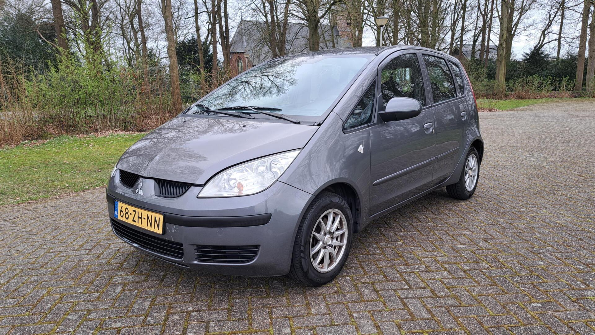 Foto van Mitsubishi Mitsubishi Colt