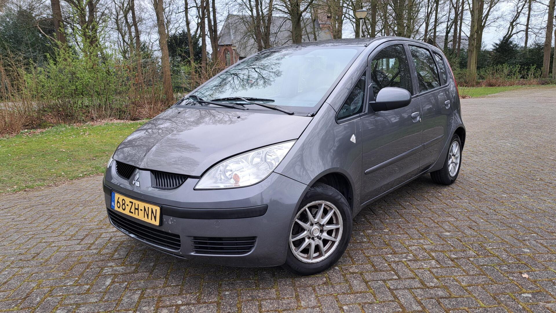Foto van Mitsubishi Mitsubishi Colt