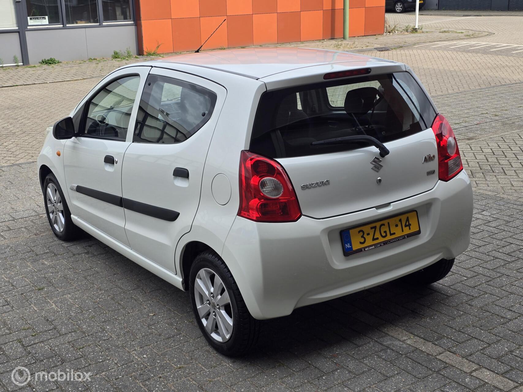Foto van Suzuki Alto