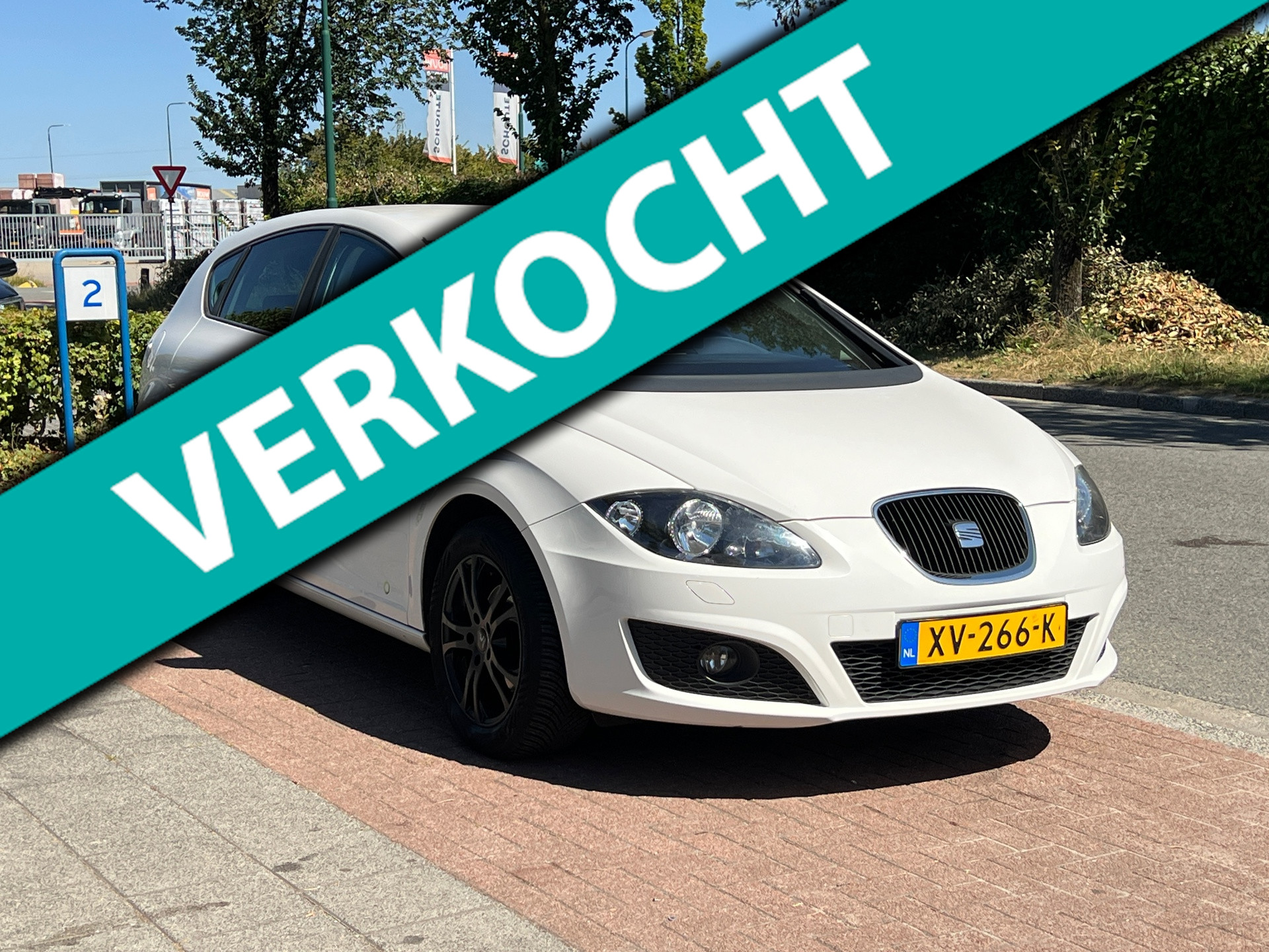 Seat Leon 1.2 TSI Eco *Airco|PDC 2011 - voorkant