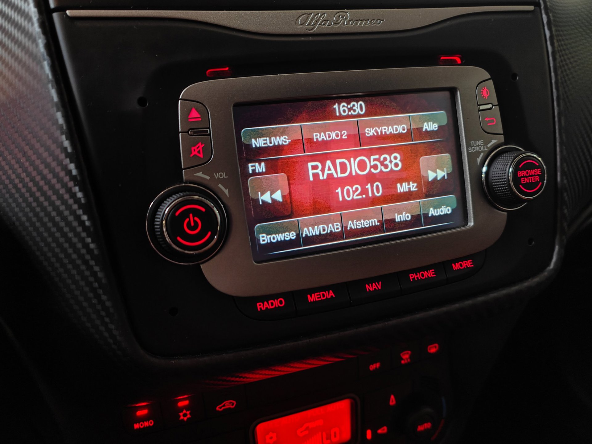 Foto van Alfa Romeo Alfa Mito