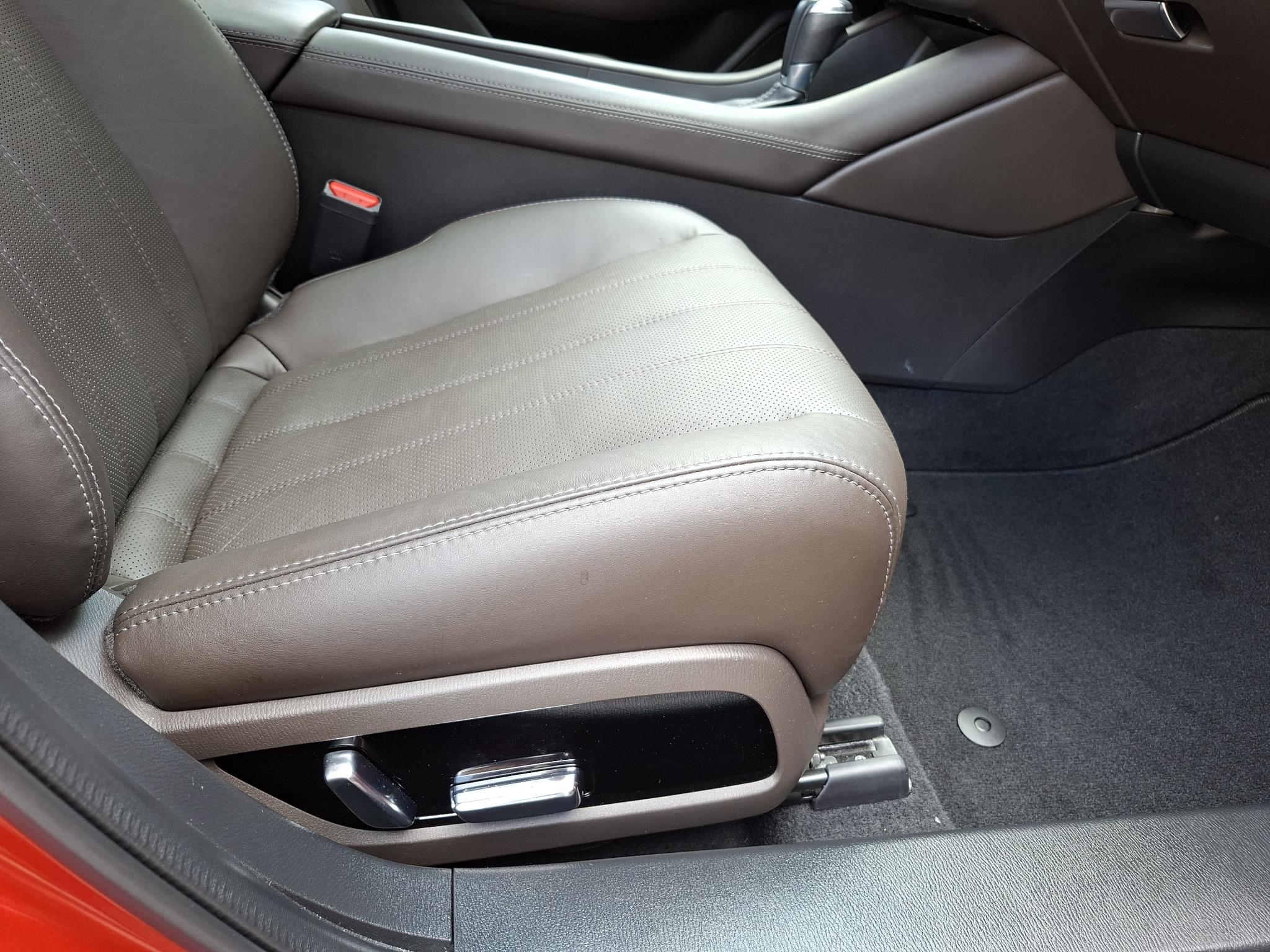 Foto van Mazda Mazda6