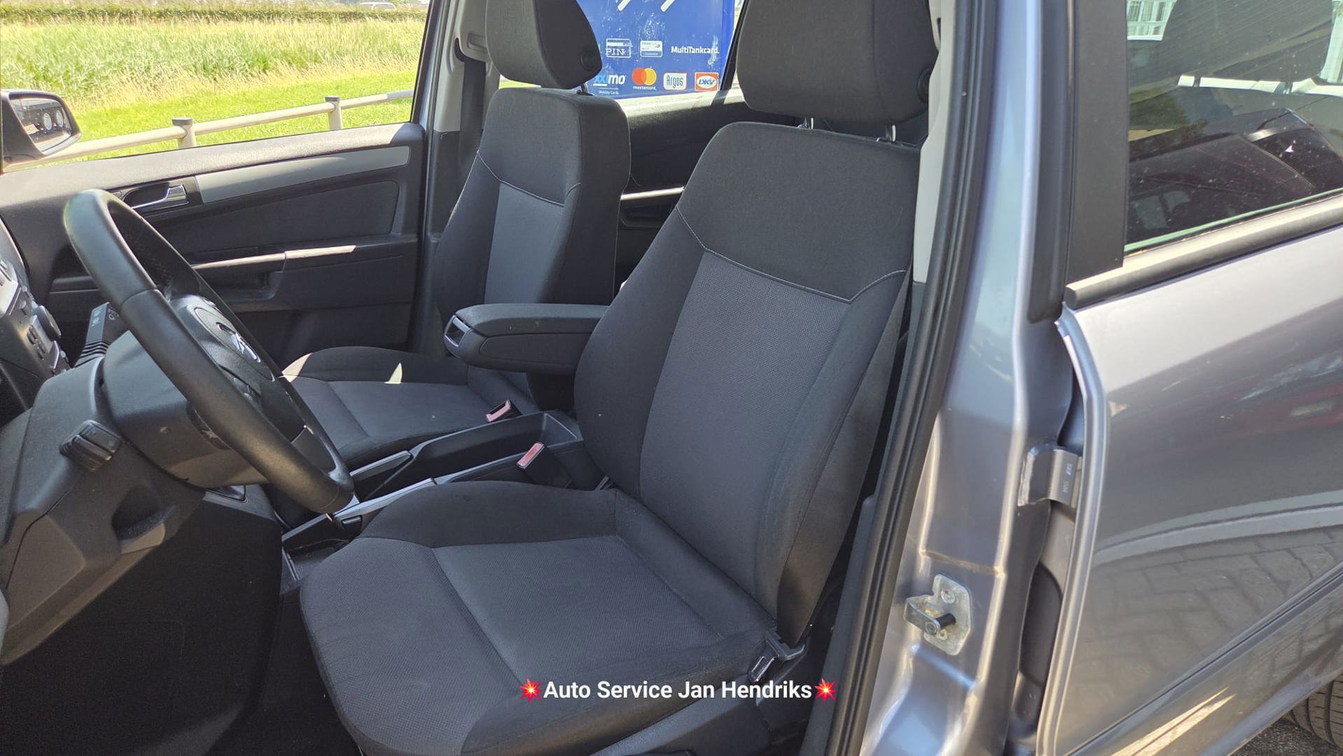 Foto van Opel Zafira