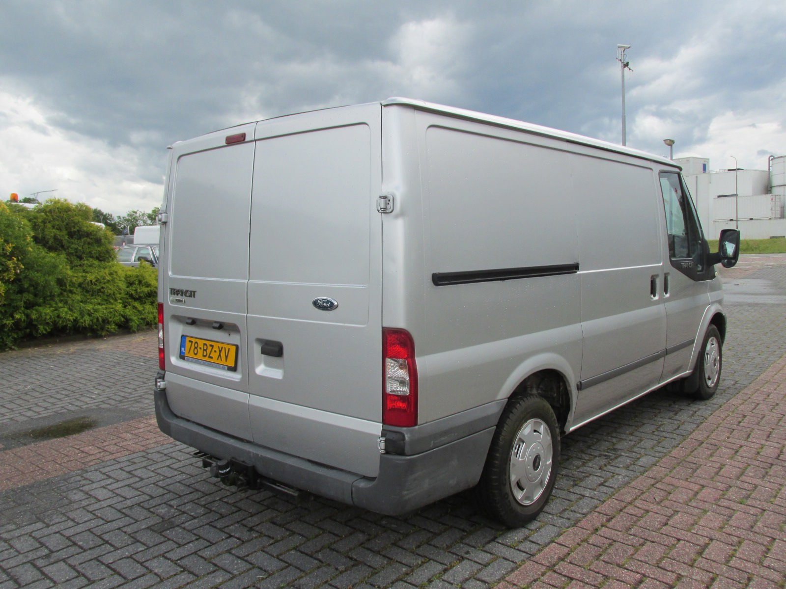 Foto van Ford Transit 260s FD Van 110 LR 4.23