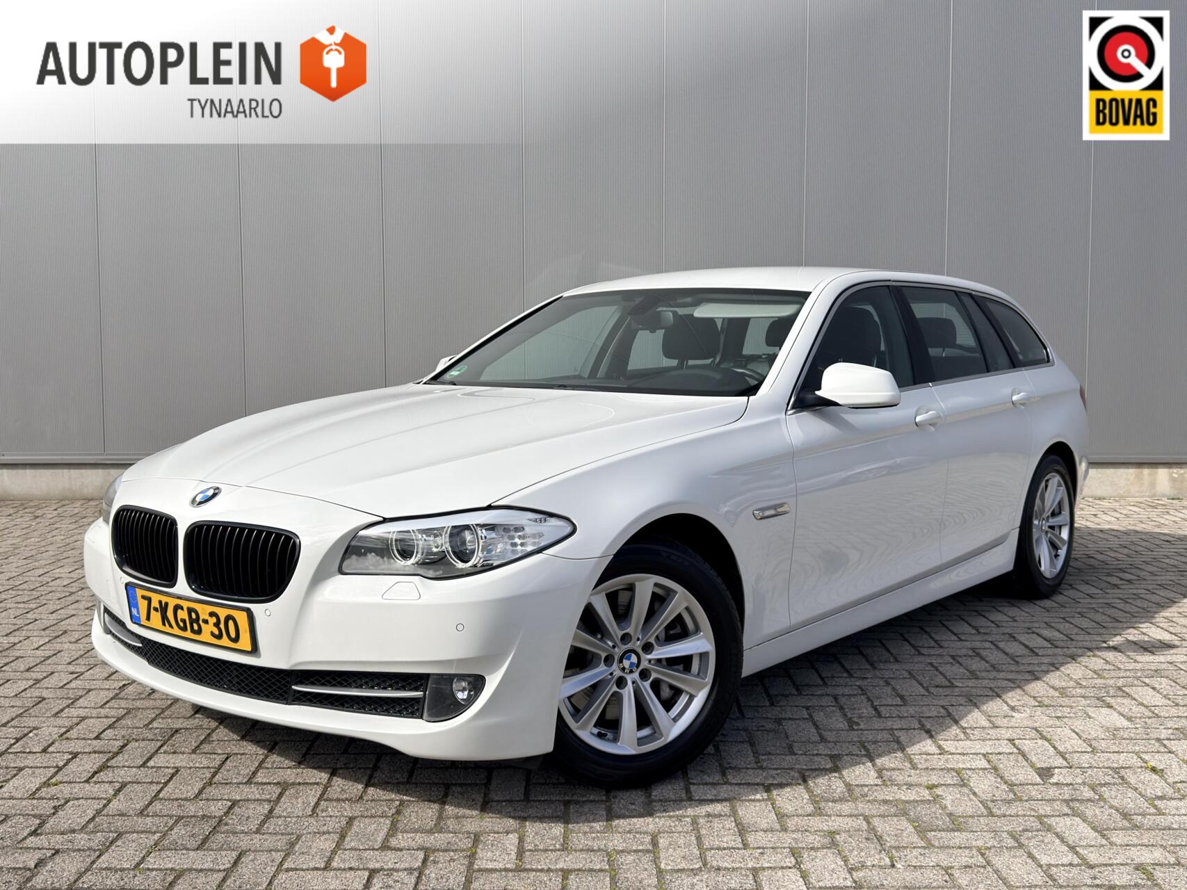 BMW 528i xDrive 528i High Executive Dealer OH||Navi|NL Auto|Leder|PDC|Cruise|NAP|LED| 2013 - voorkant