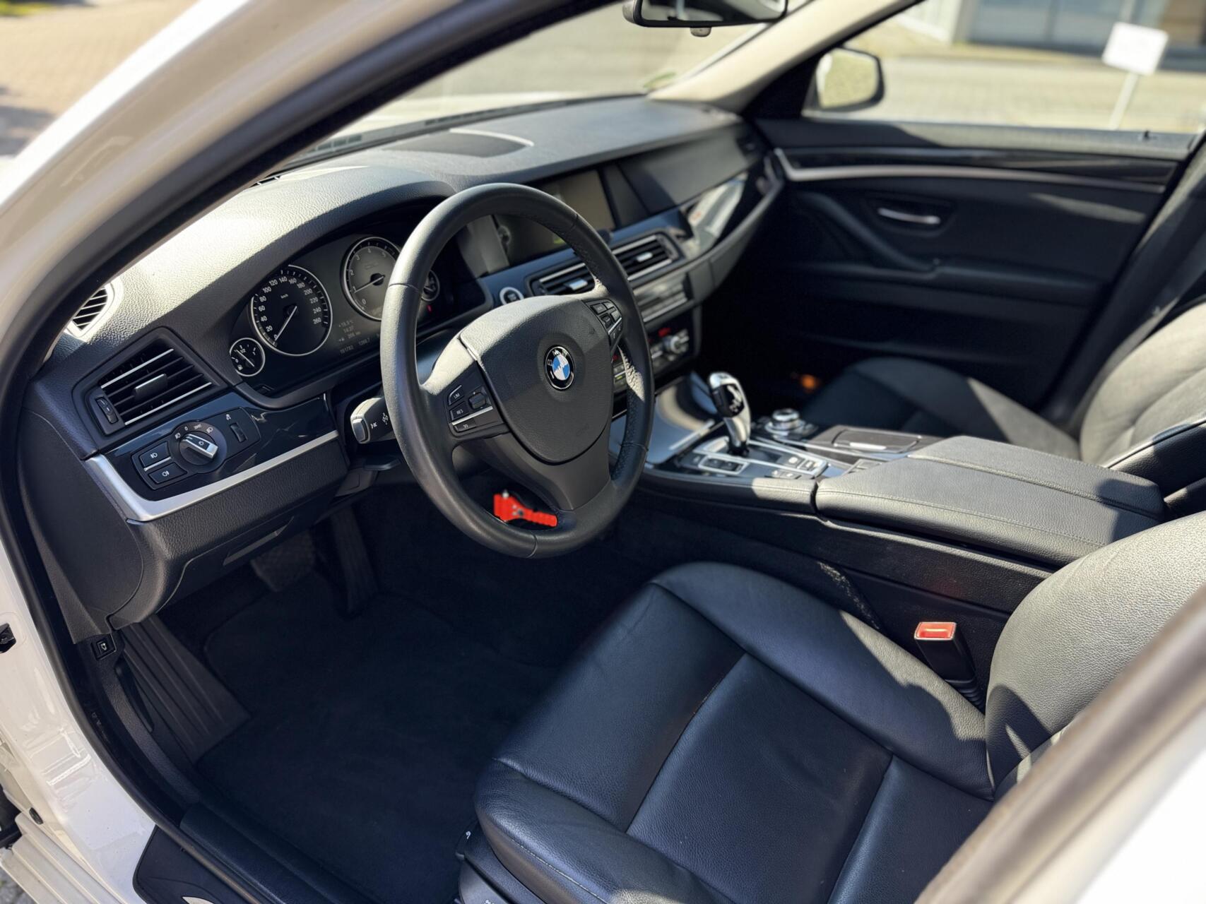 Foto van BMW 528i xDrive
