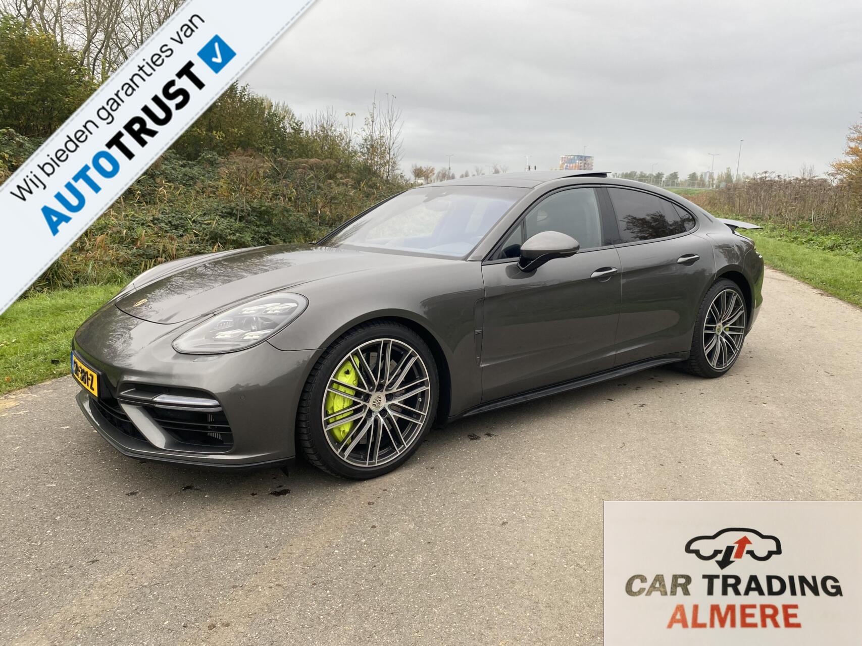 Foto van Porsche Panamera