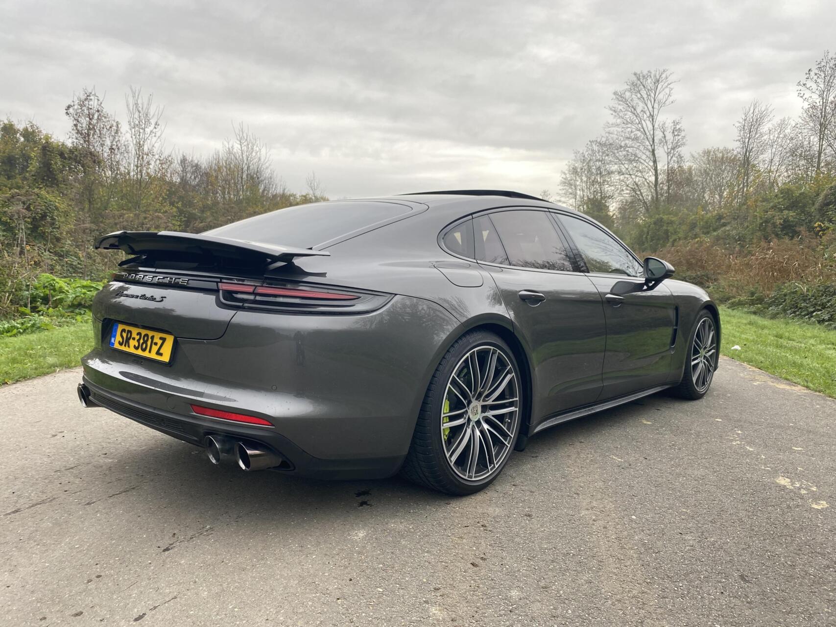 Foto van Porsche Panamera