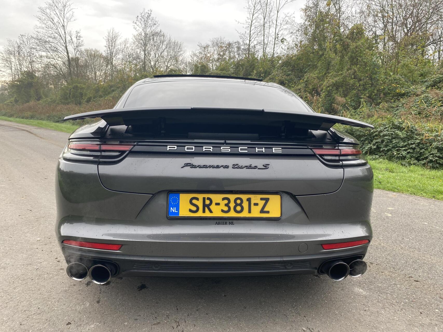 Foto van Porsche Panamera