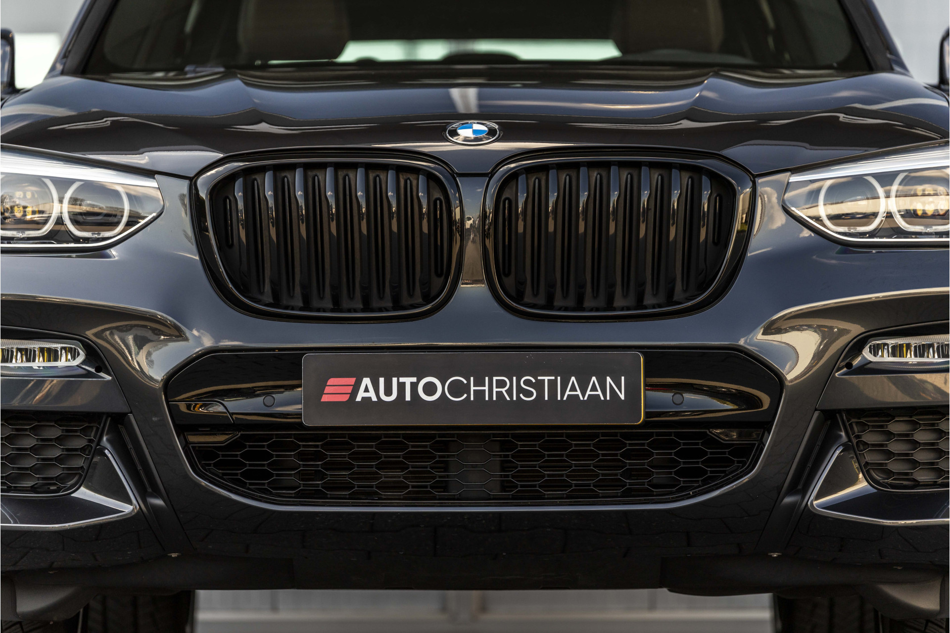 Foto van BMW X3 Xdrive20i