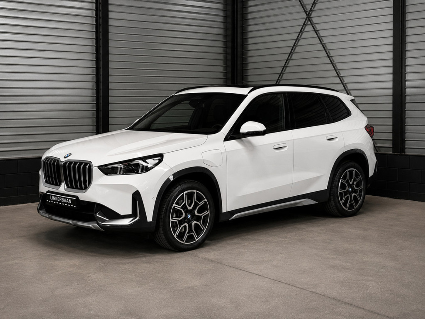 Foto van BMW X1 Xdrive25e