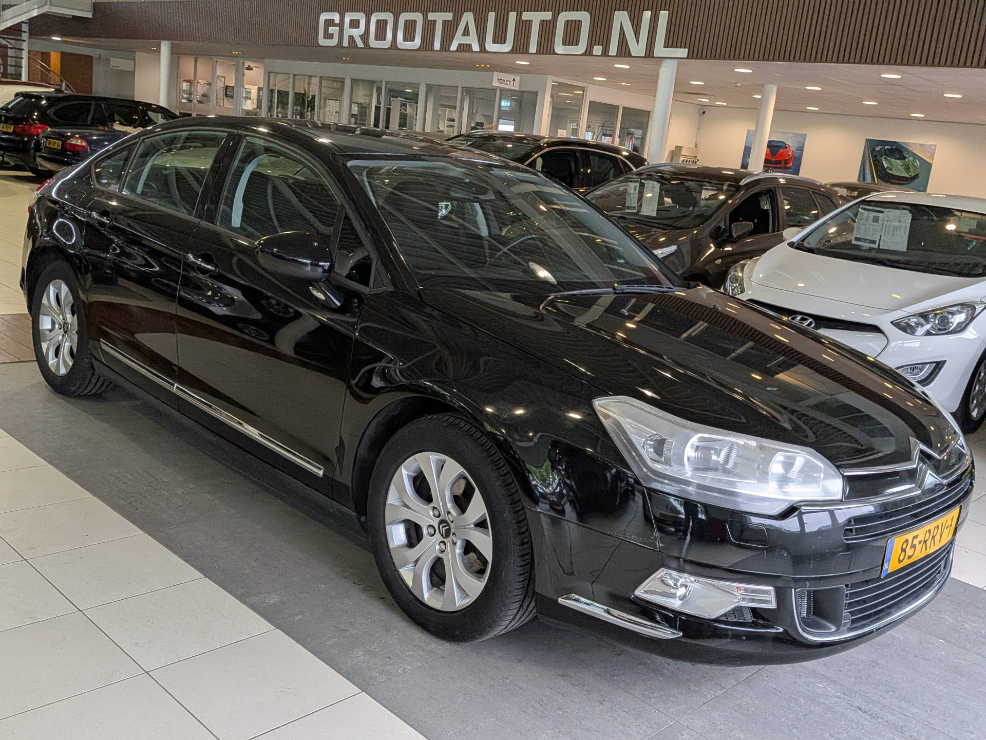 Citroen C5 1.6 THP Tendance 2011 - voorkant