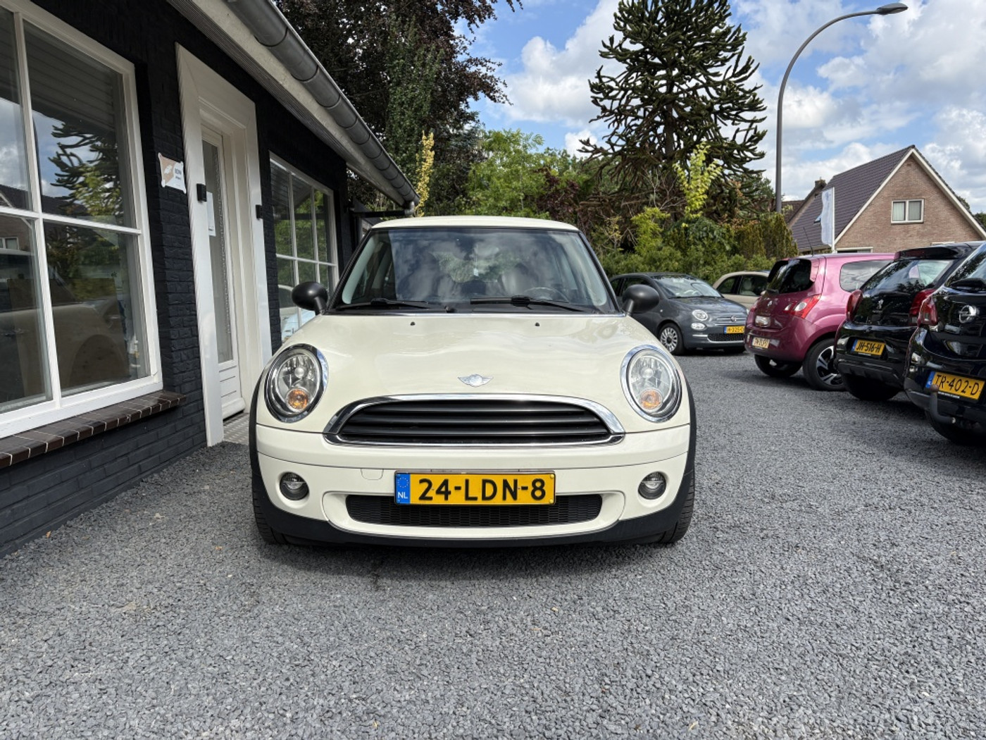 Foto van Mini One