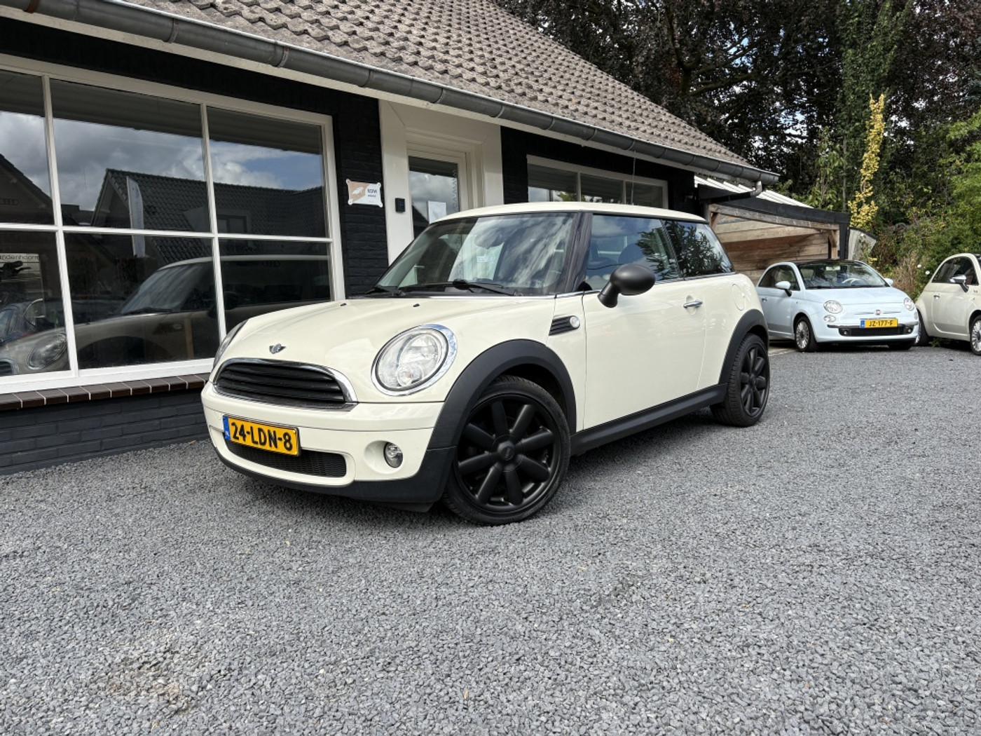 Foto van Mini One