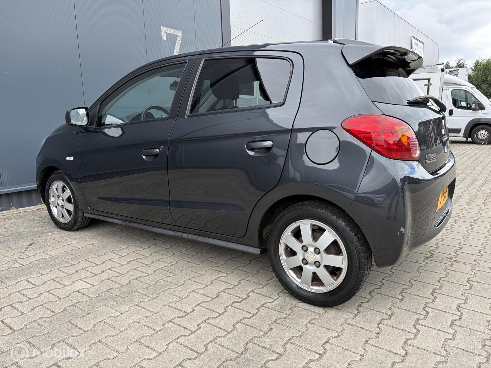 Foto van Mitsubishi Mitsubishi Space Star