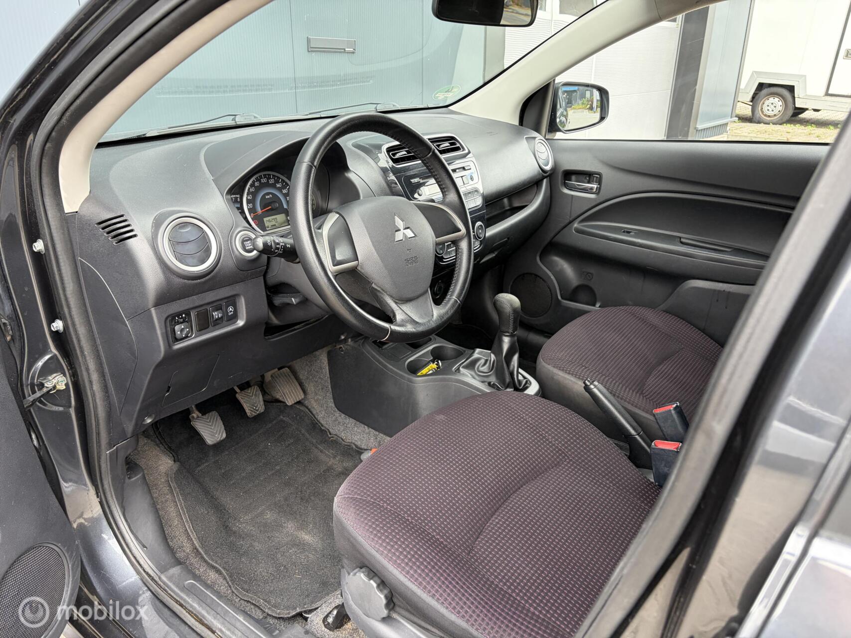 Foto van Mitsubishi Mitsubishi Space Star