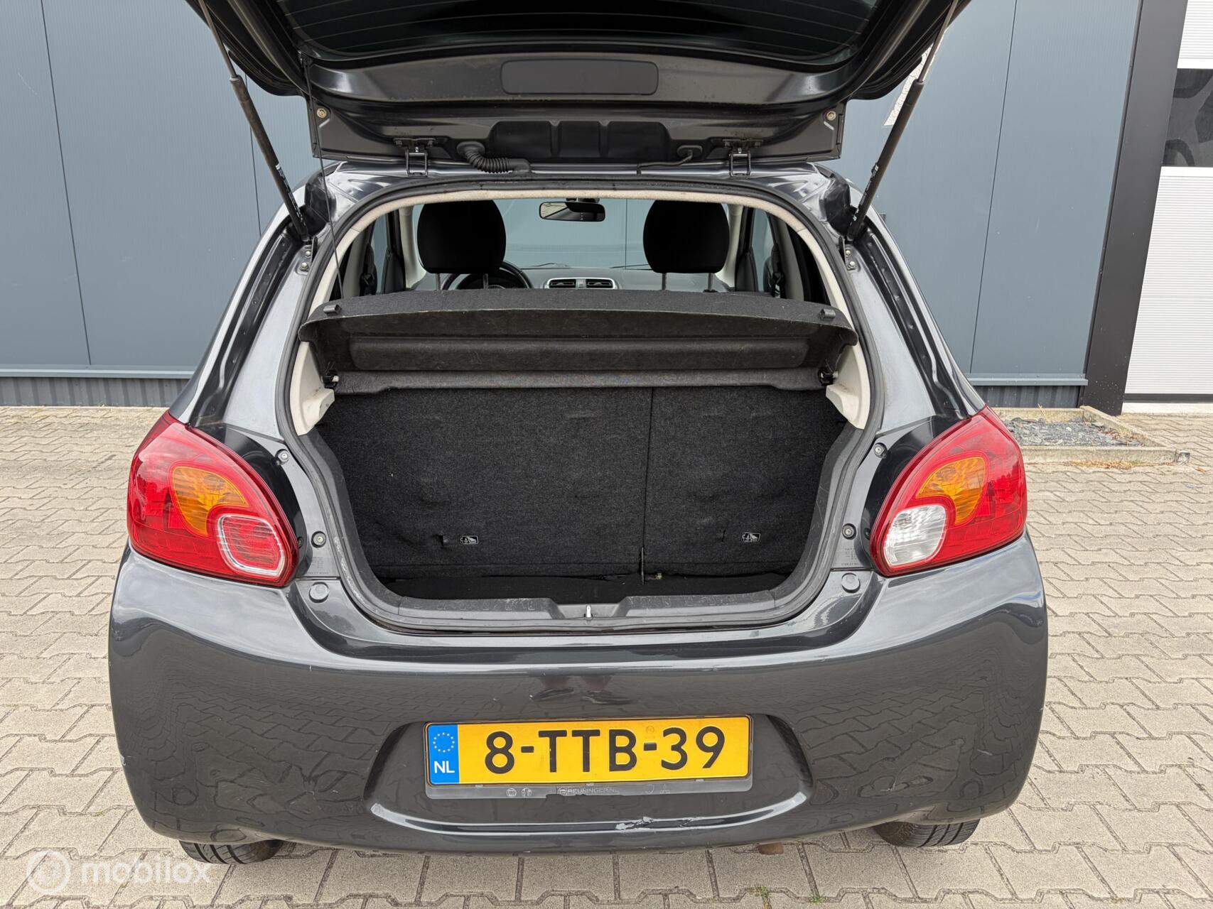 Foto van Mitsubishi Mitsubishi Space Star