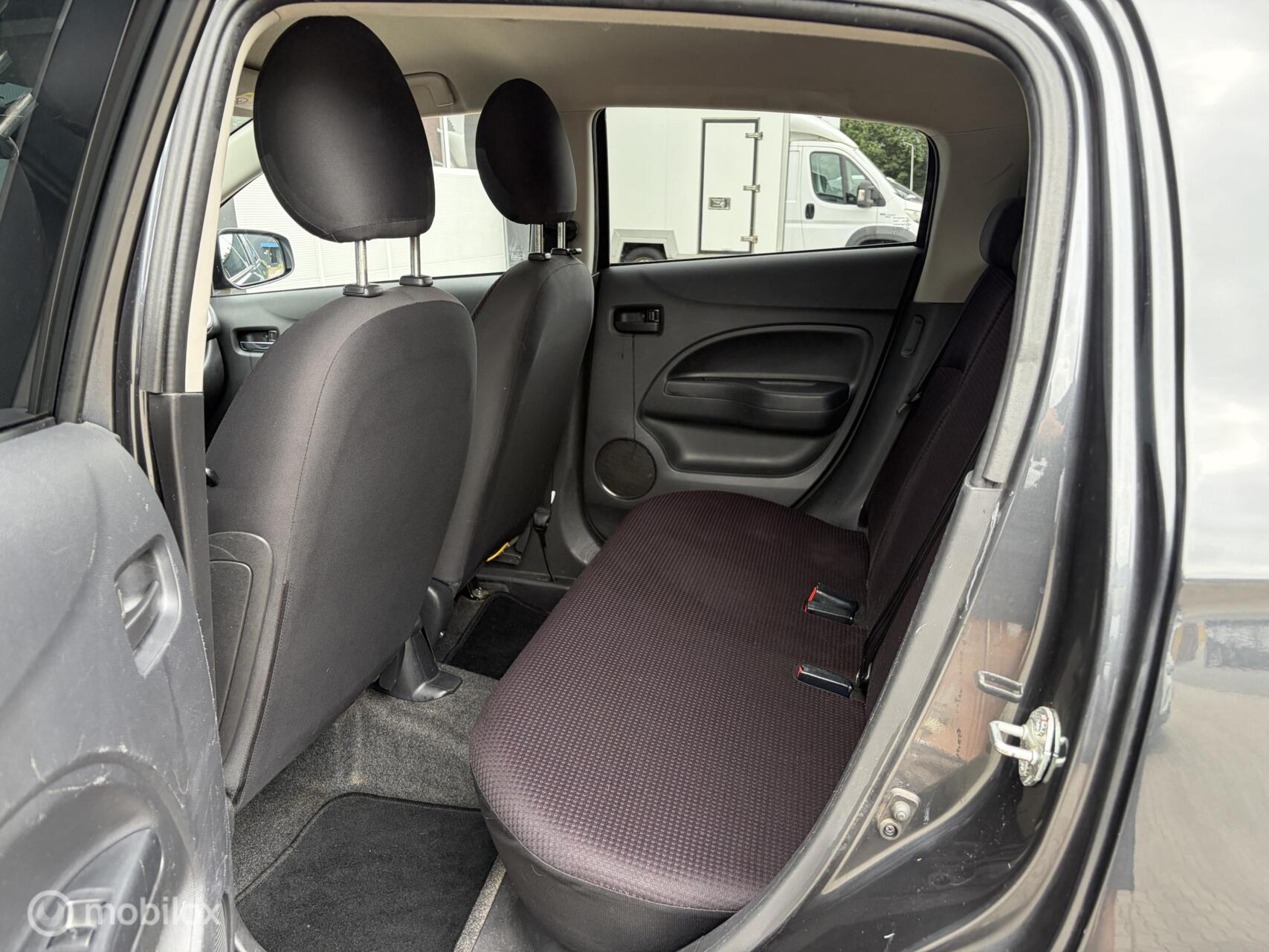 Foto van Mitsubishi Mitsubishi Space Star