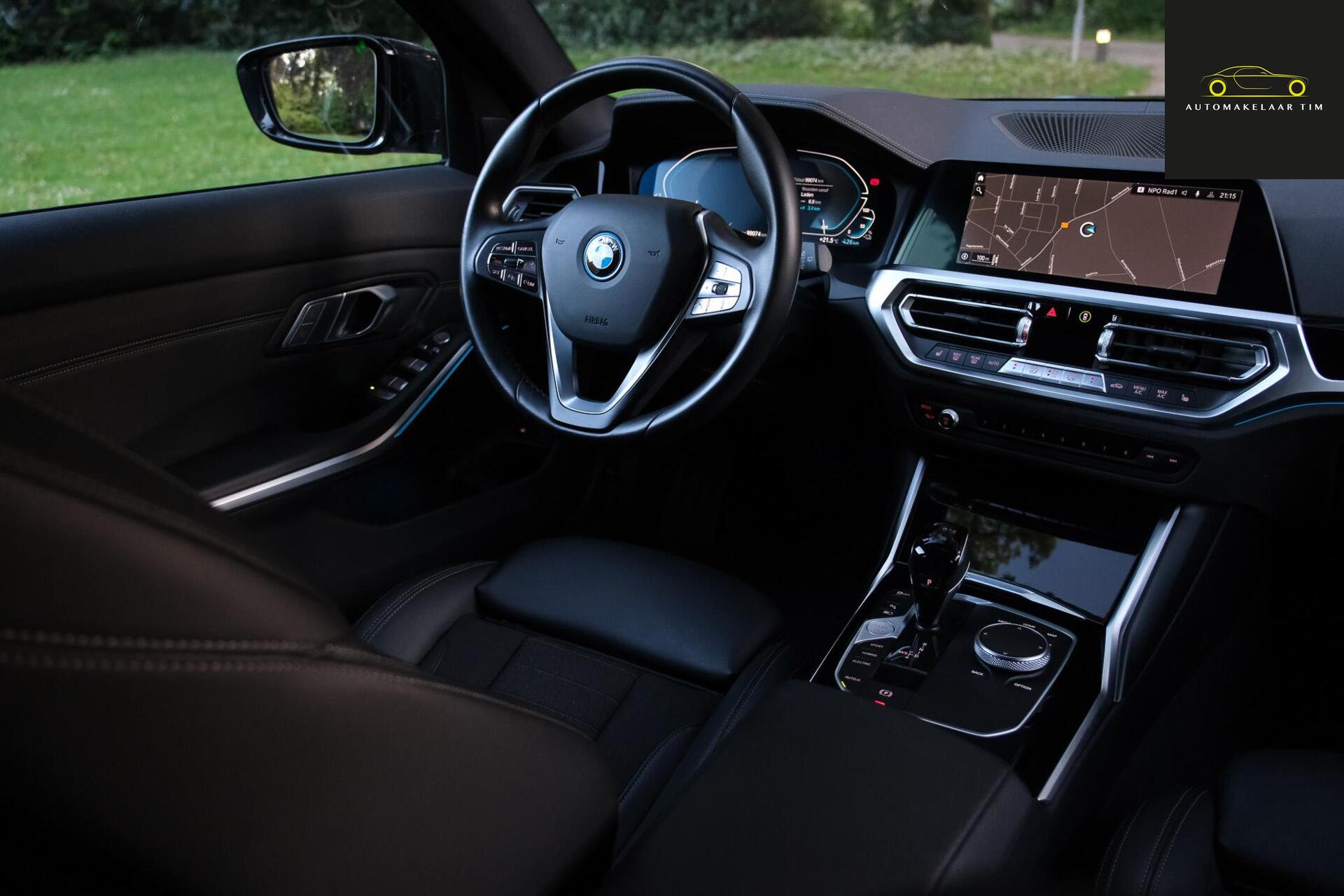 Foto van BMW 330e