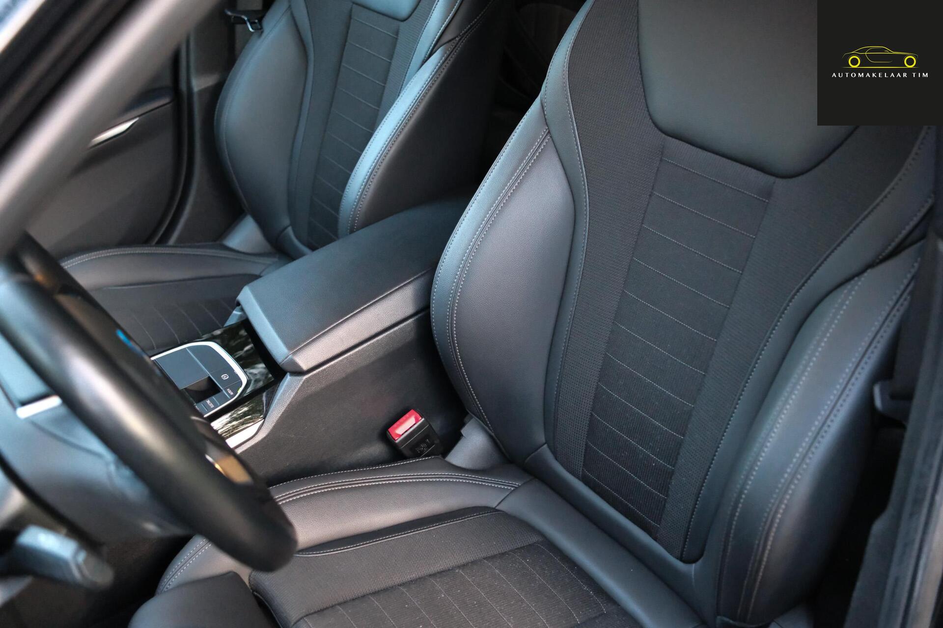 Foto van BMW 330e