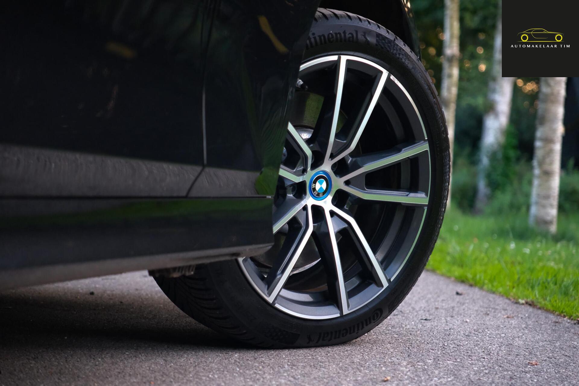 Foto van BMW 330e