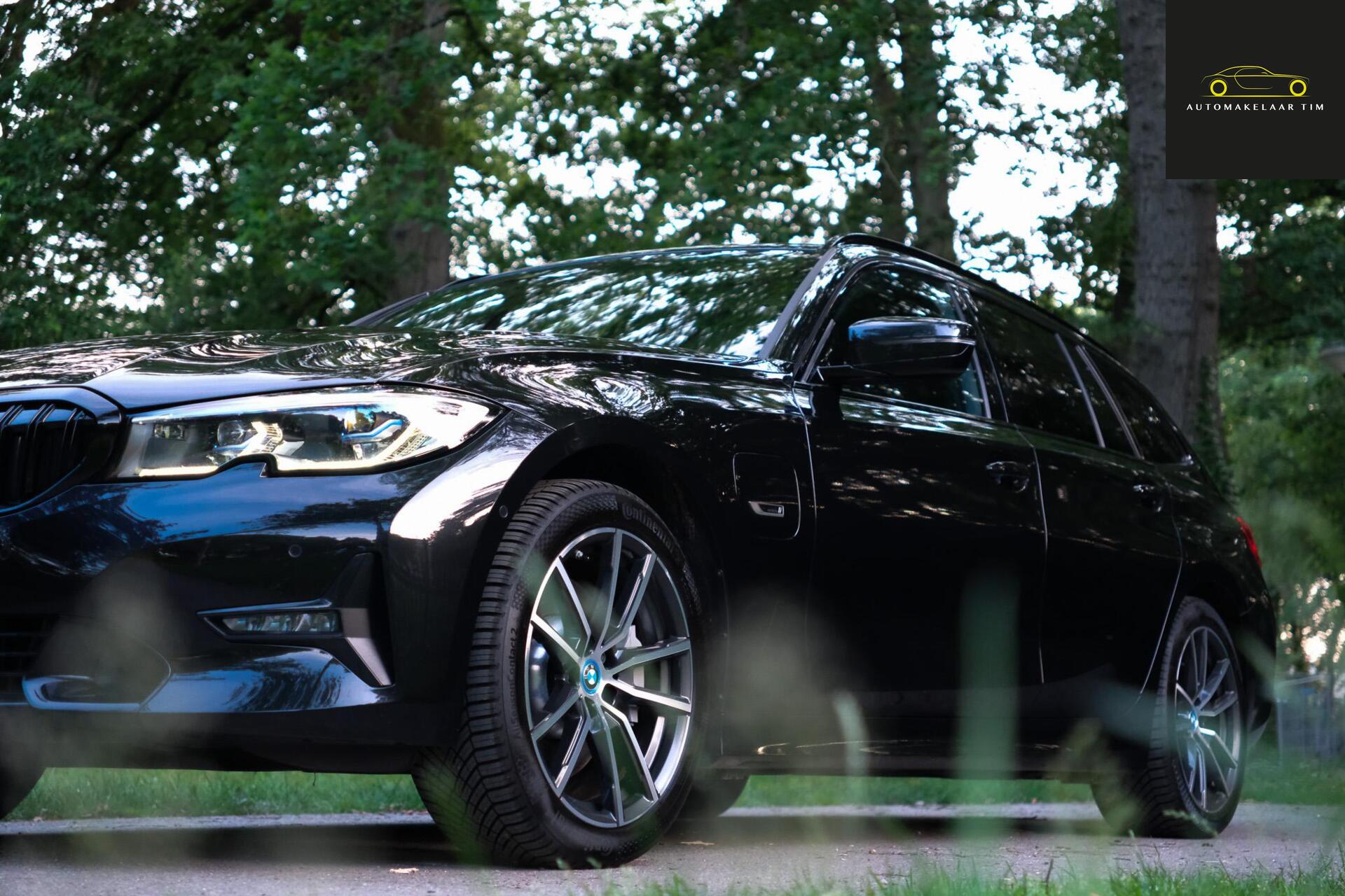 Foto van BMW 330e