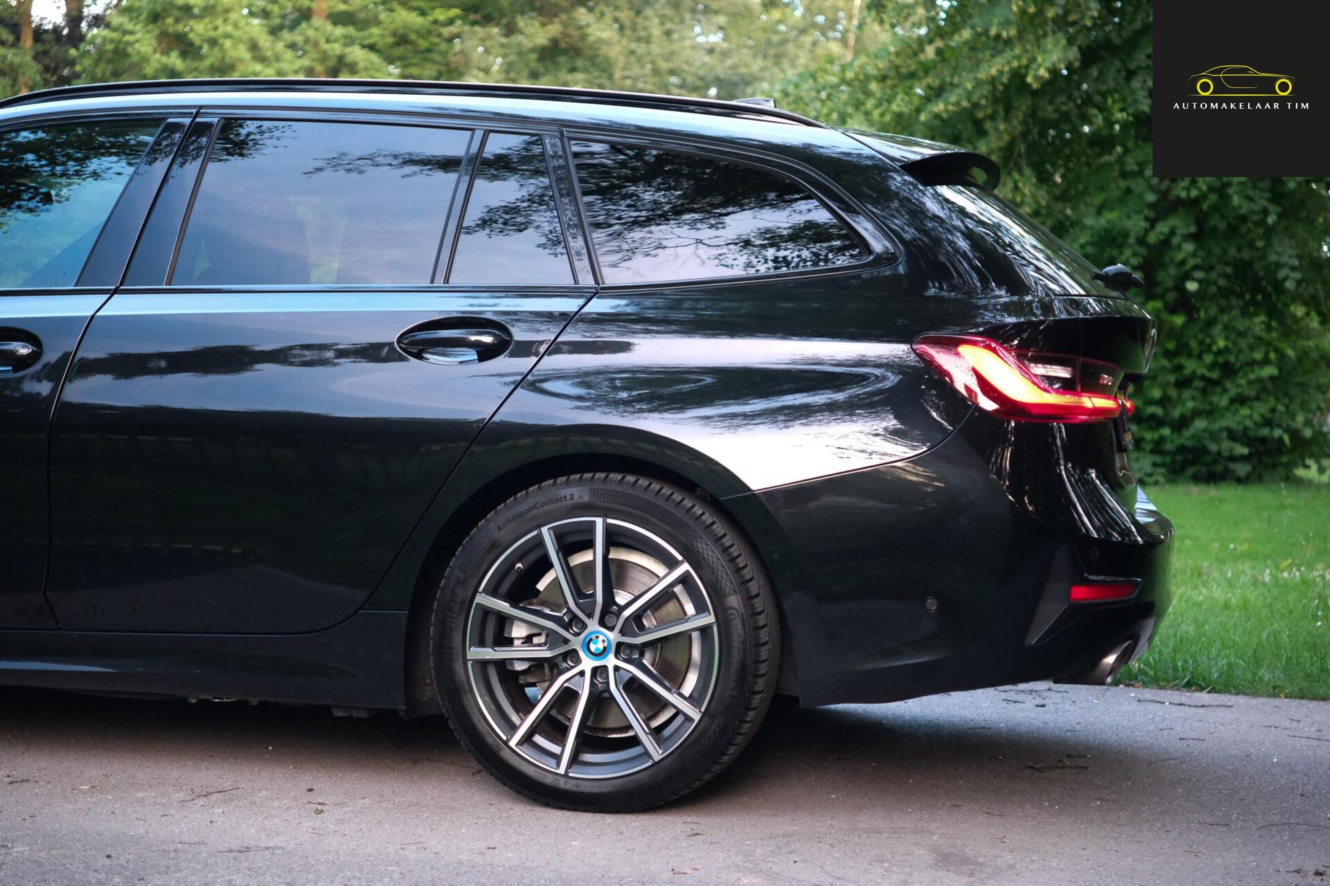 Foto van BMW 330e
