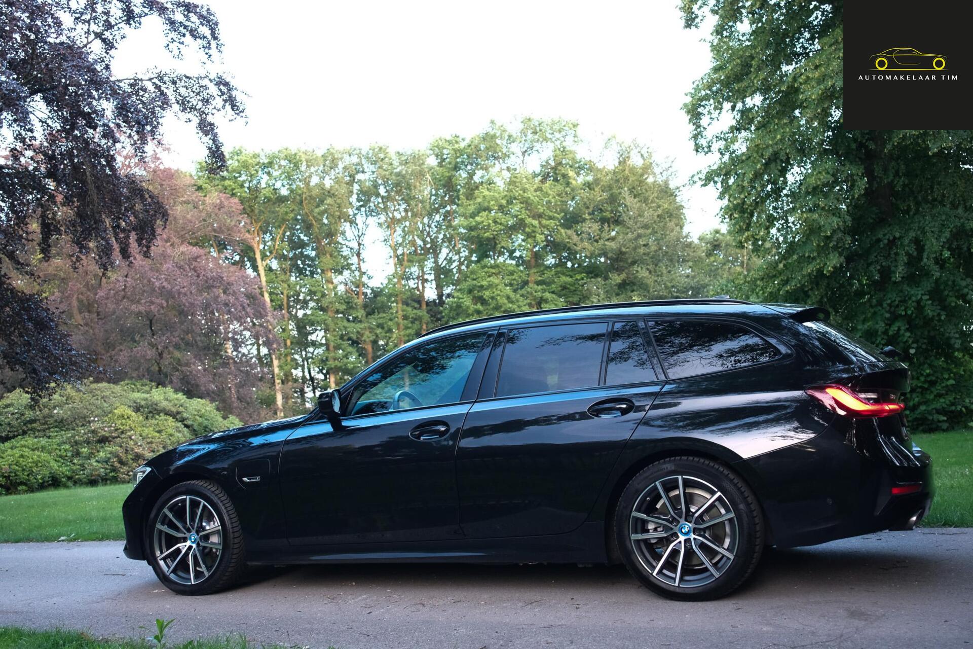 Foto van BMW 330e