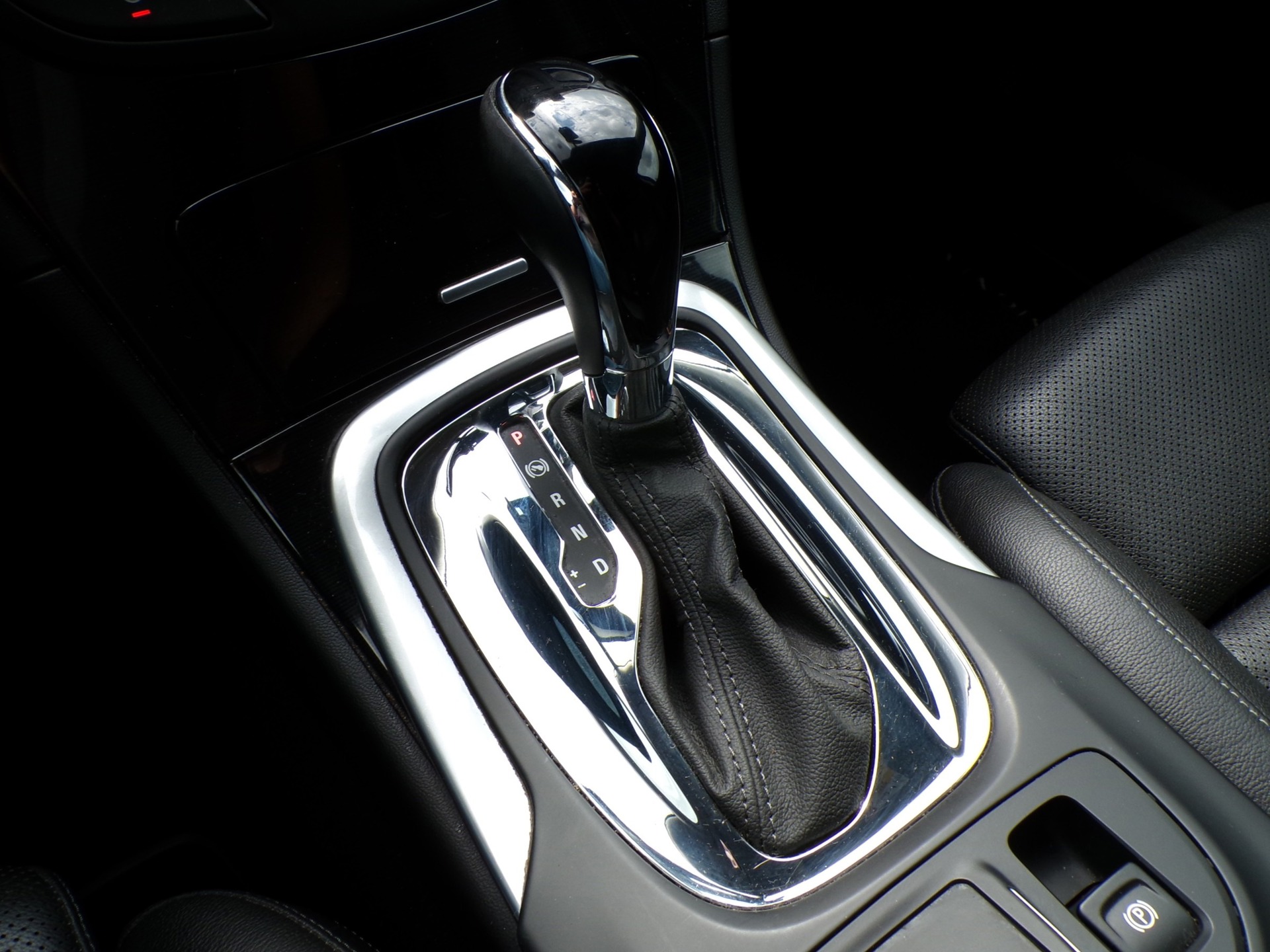 Foto van Opel Insignia Limousine HB
